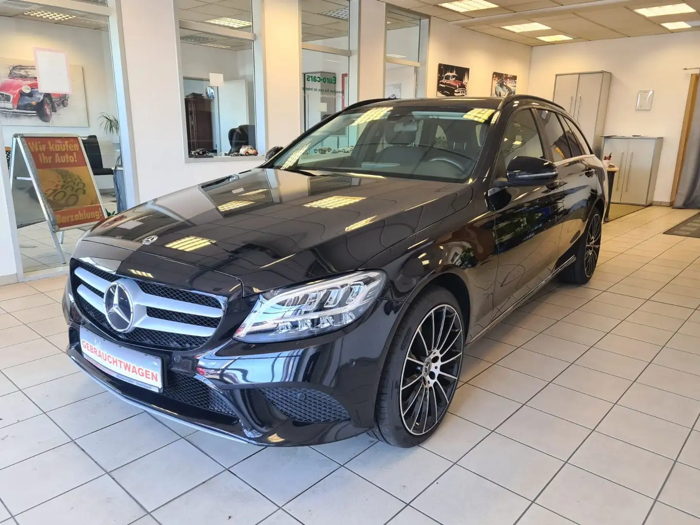 Mercedes-Benz C 200 T-Modell / NAVI / KAMERA / LED HIGHTPERFOR Noir - 1