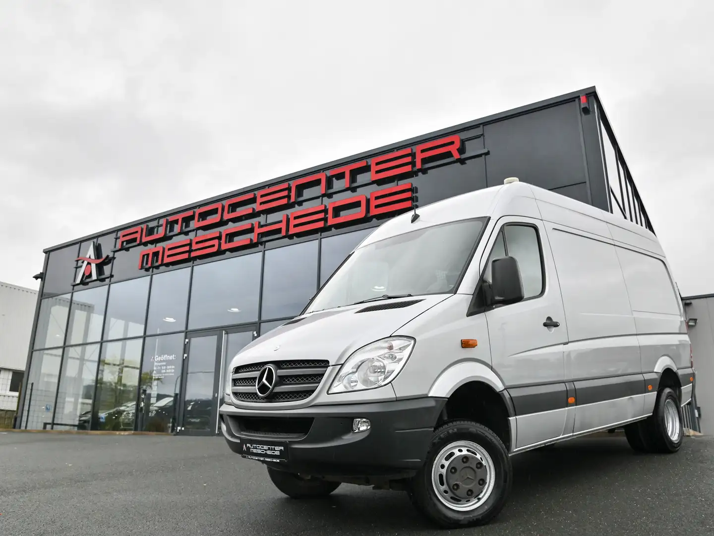 Mercedes-Benz Sprinter 516 CDI 4X4 Kasten L2H2 *Werkzeugregal* Argento - 1