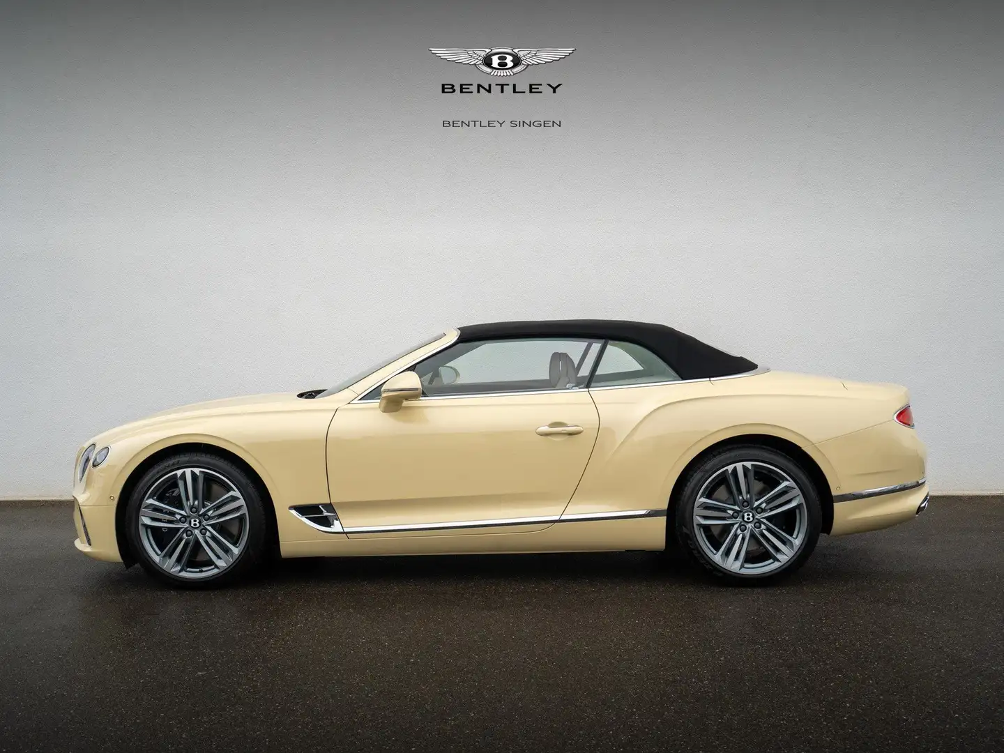Bentley Continental GTC V8 *Mulliner Range* Gelb - 2