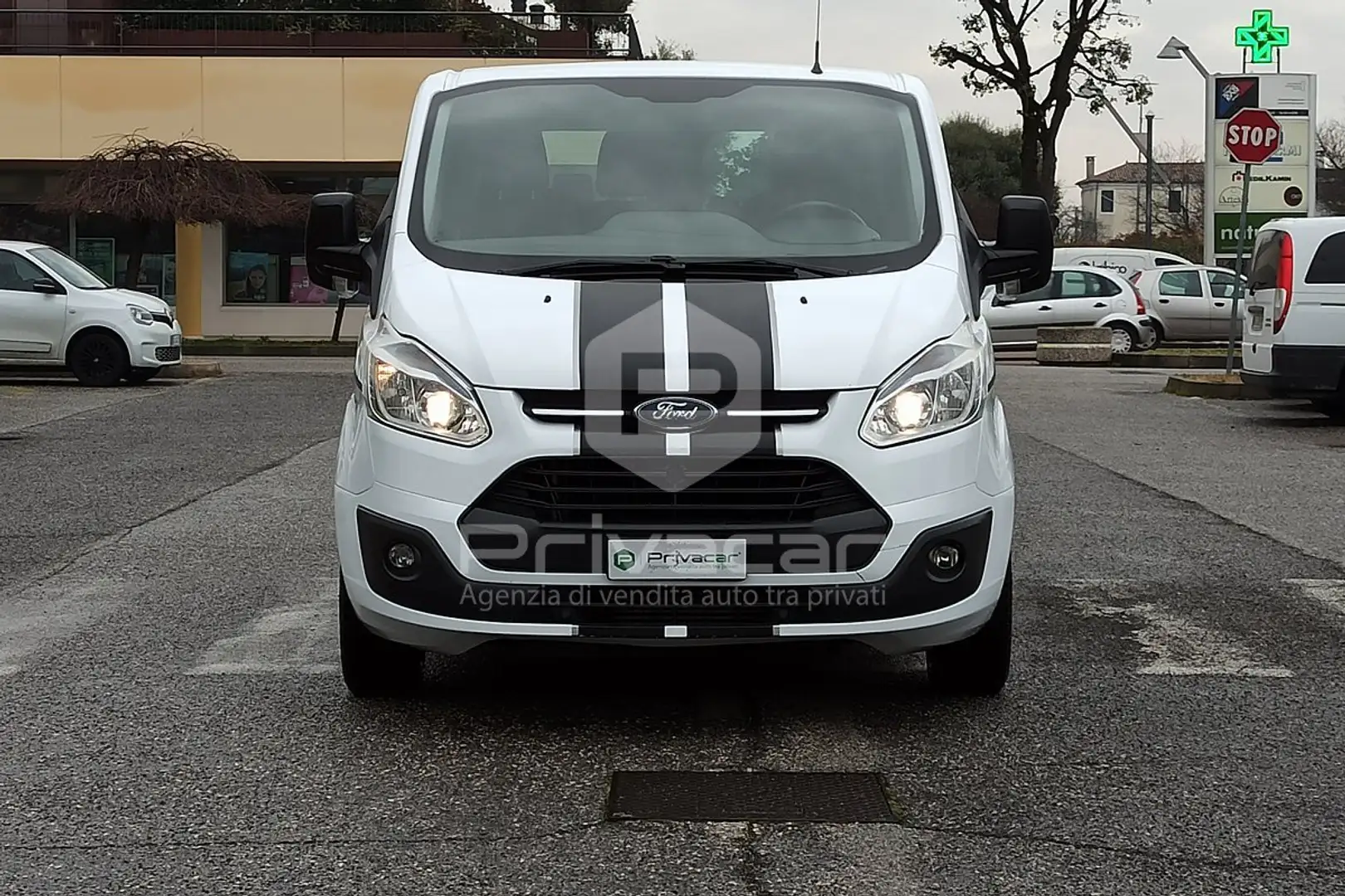 Ford Transit Custom 310 2.2 TDCi 125CV PC Combi Trend 9 POSTI Blanco - 2