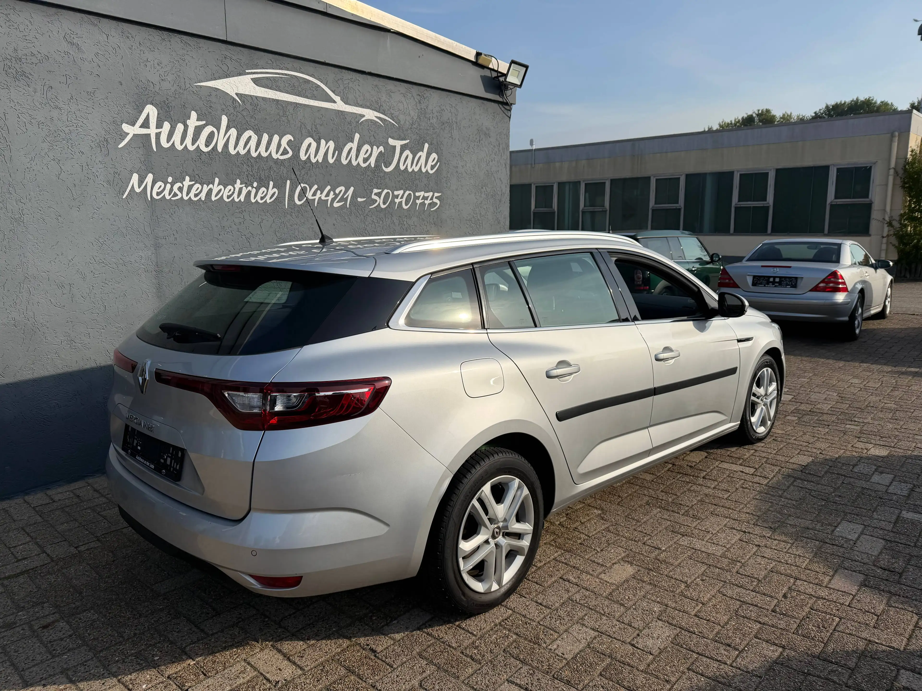 Renault Megane *Navi*Top Zustand*Allwetter*Euro6*96 KW Diesel Motor* — photo 7