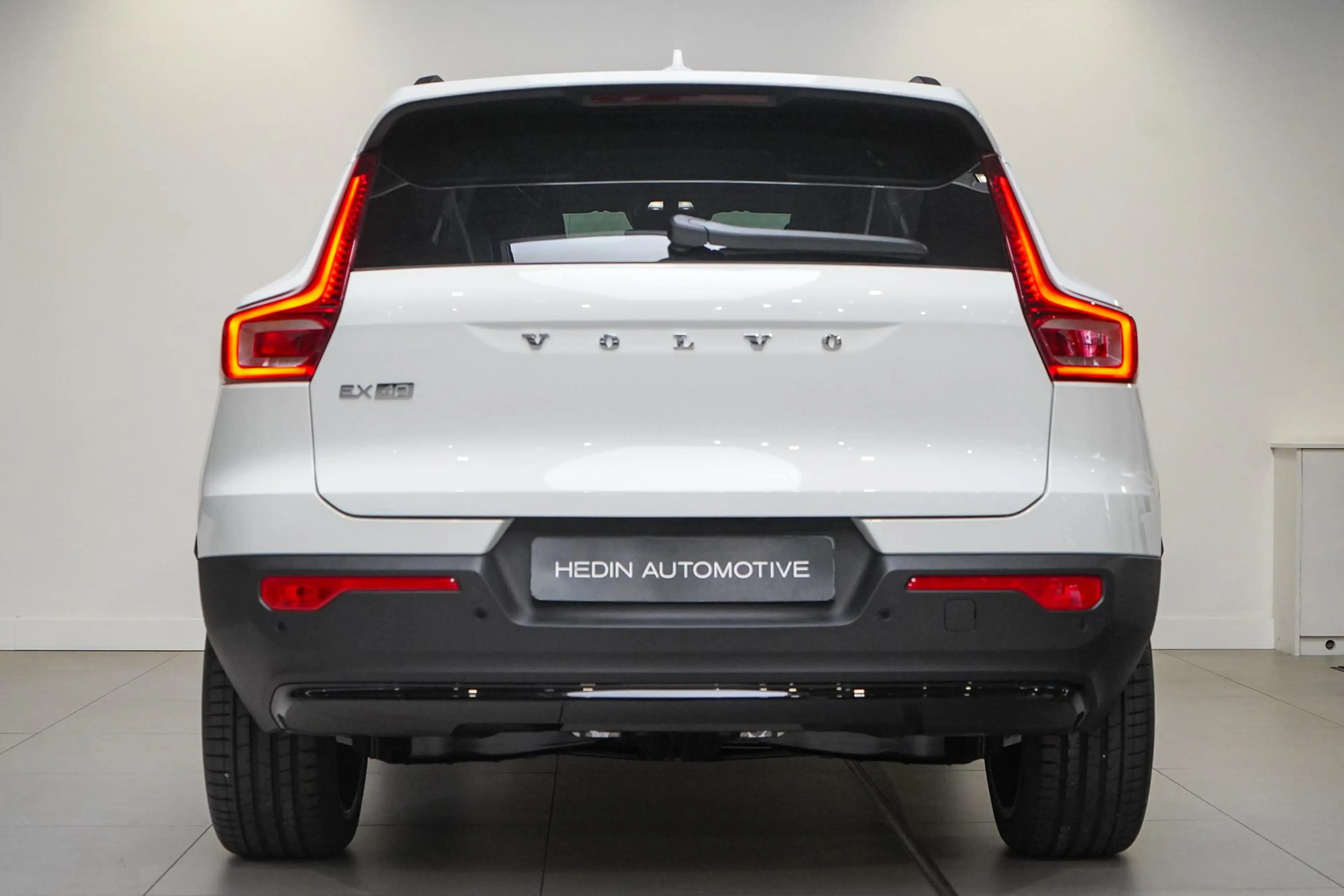 Volvo EX40 Single Motor Essential 70 kWh | 20 '' Inch Lichtme — photo 5