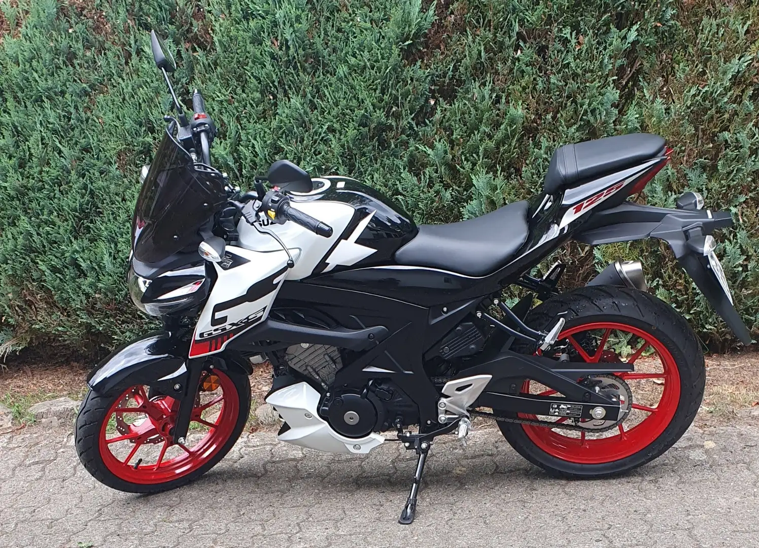 Suzuki GSX-S 125 Fehér - 1