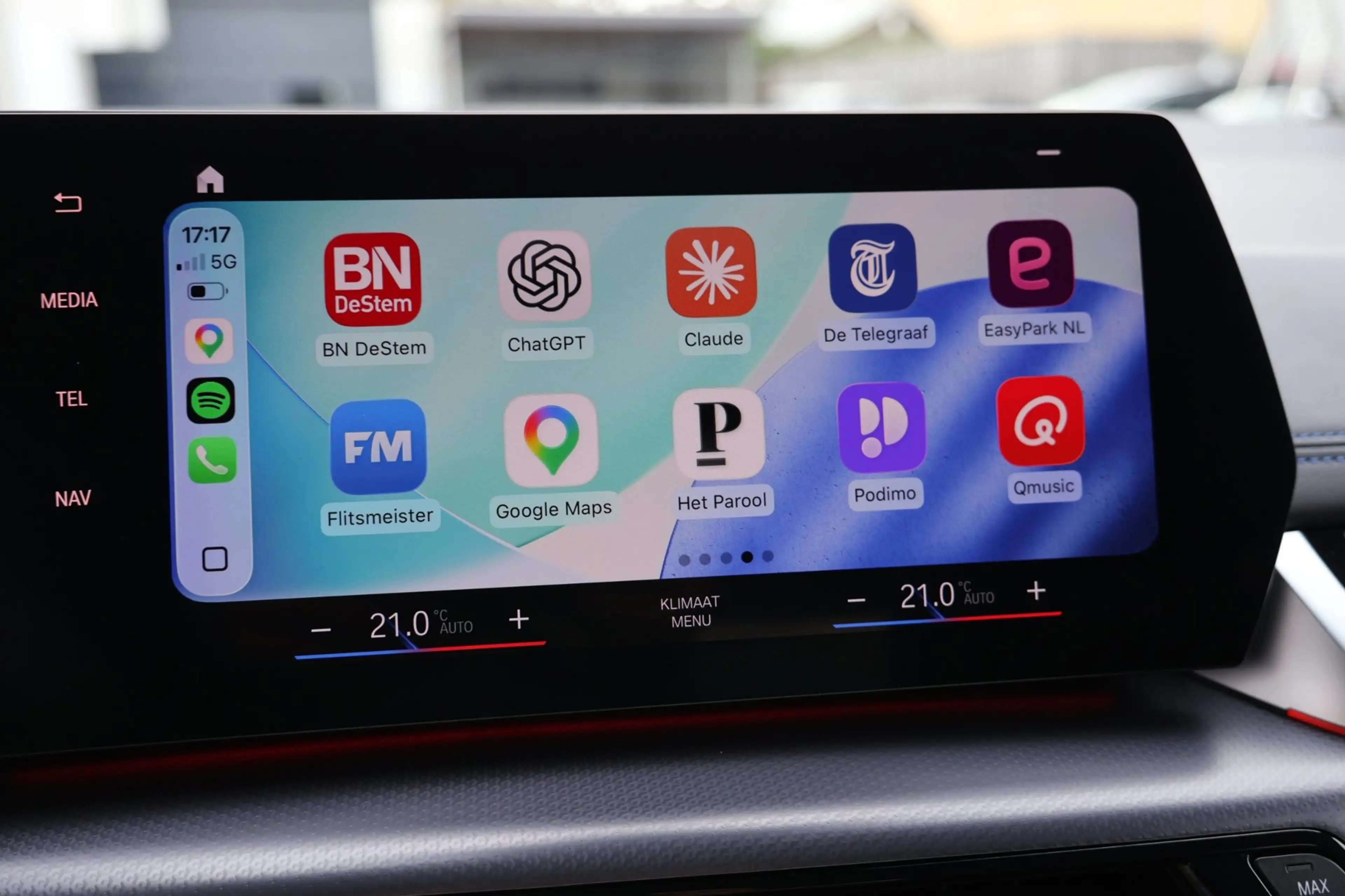 BMW 220 2-serie Active Tourer 220i M-Sport Pano Carplay Tr — photo 26