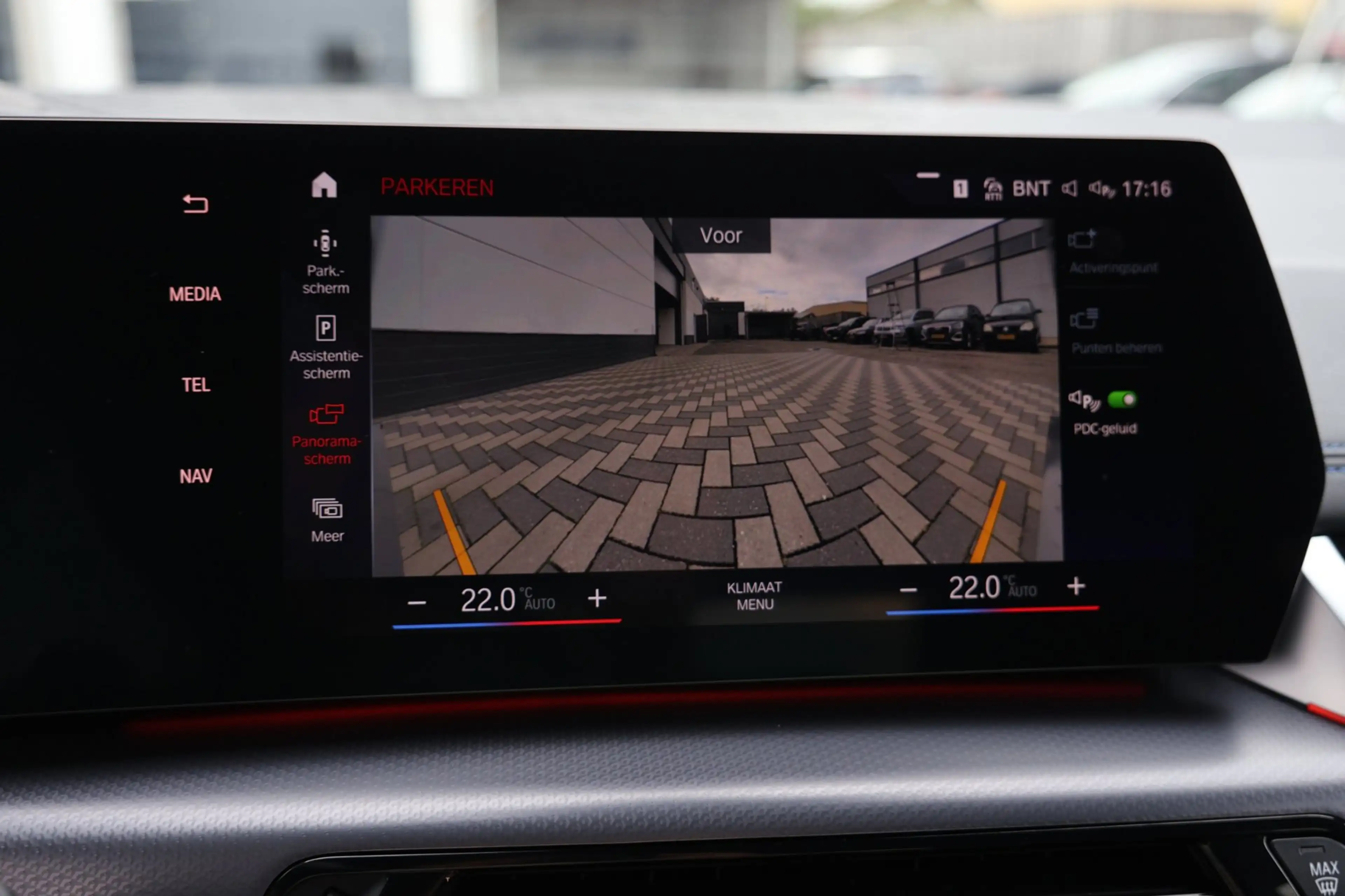 BMW 220 2-serie Active Tourer 220i M-Sport Pano Carplay Tr — photo 30