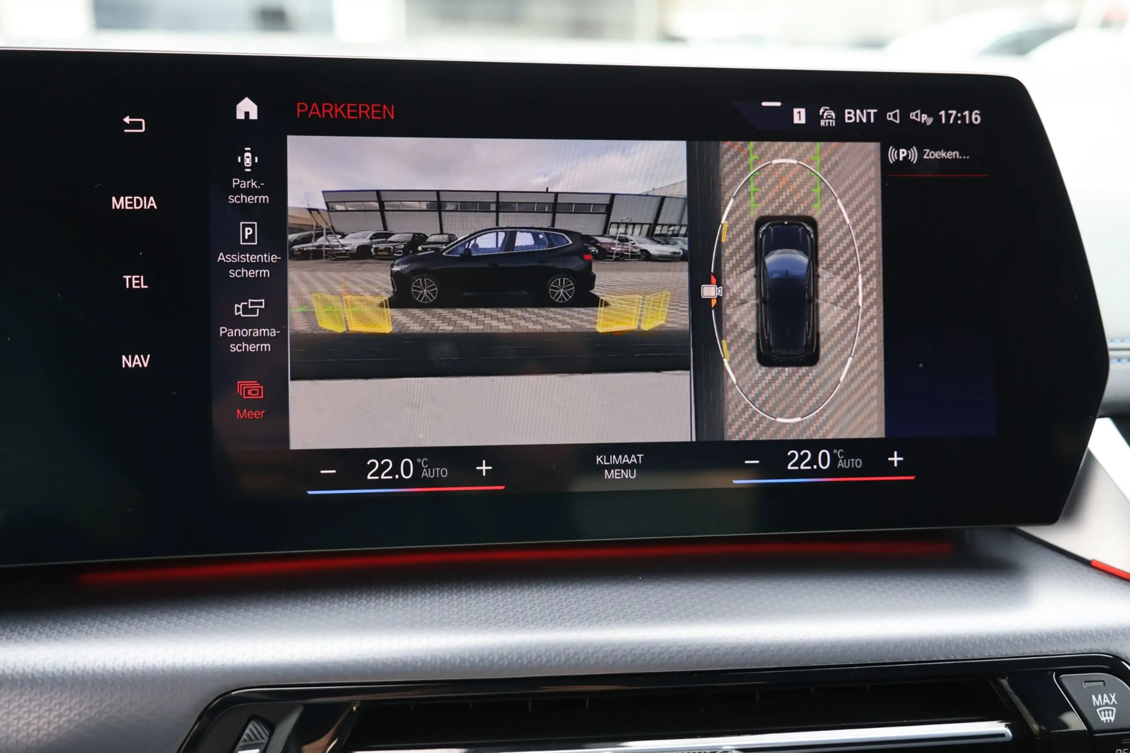 BMW 220 2-serie Active Tourer 220i M-Sport Pano Carplay Tr — photo 33