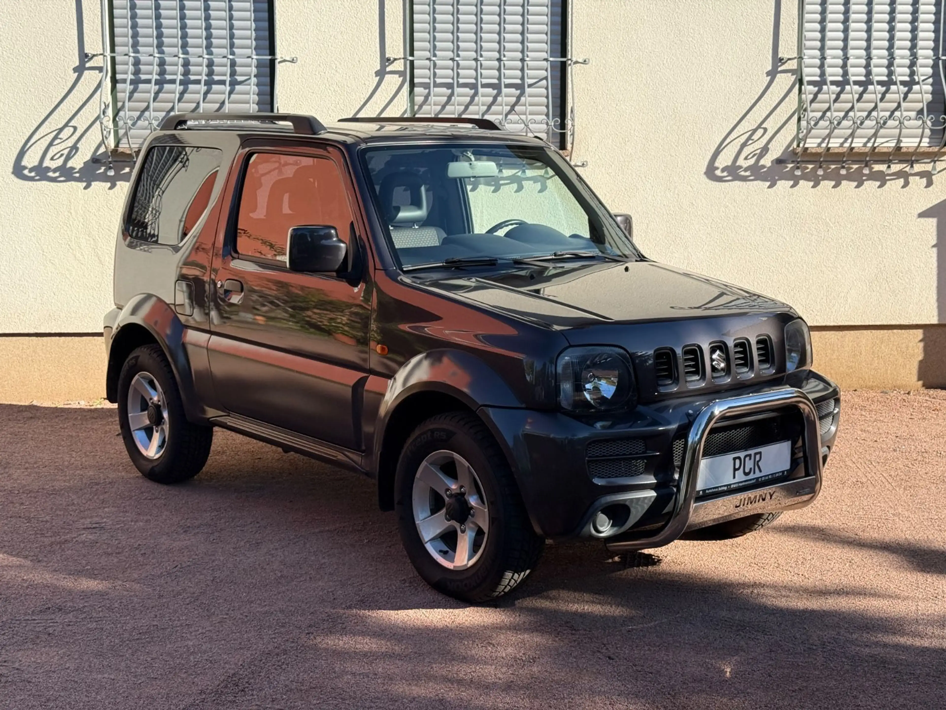 Suzuki Jimny 4x4 ALLRAD Klima TÜV NEU Chrom-Frontbügel — photo 3