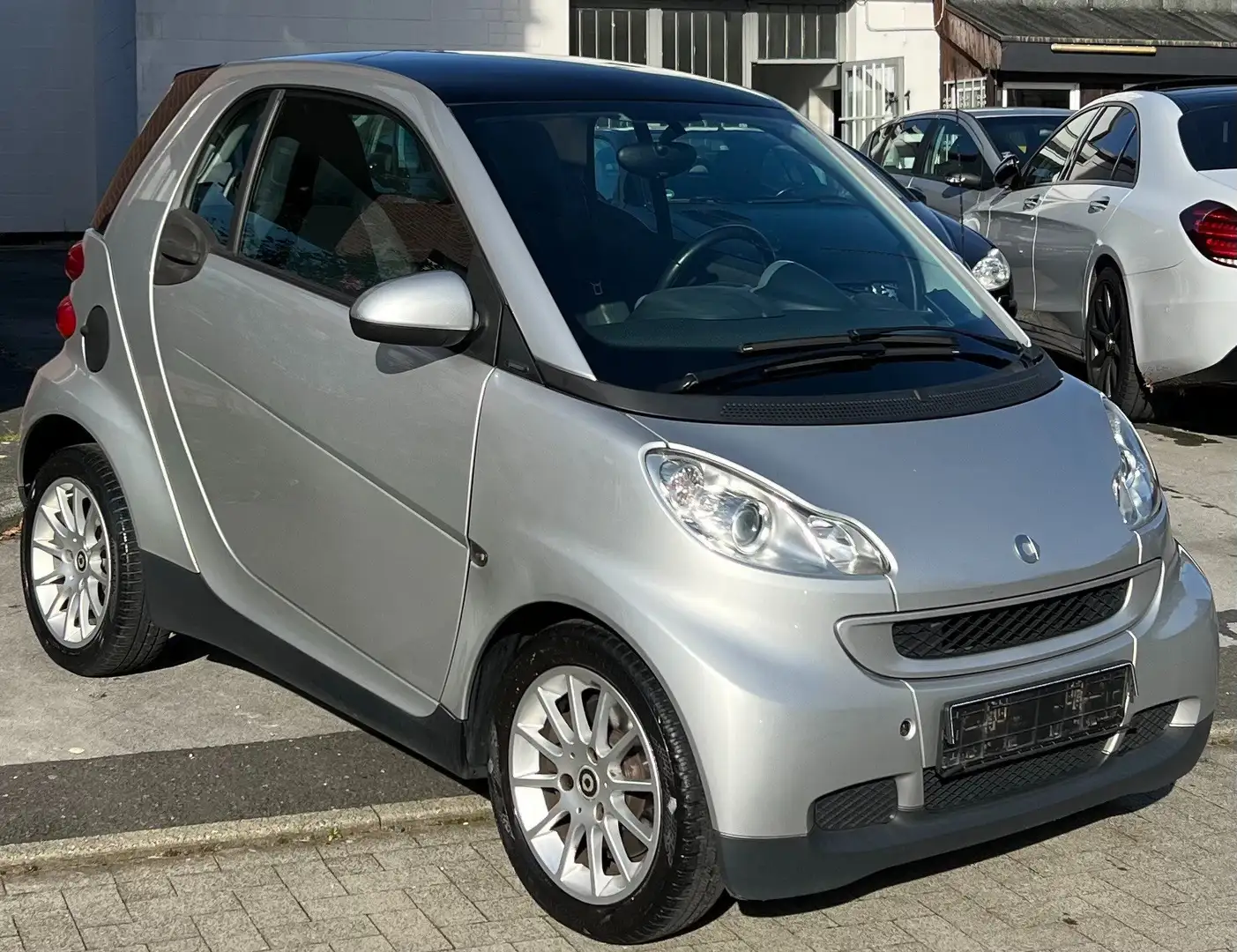 smart forTwo MHD *VOLLAUTOMATIK-1.HAND-KLIMA-PANO* Gris - 2