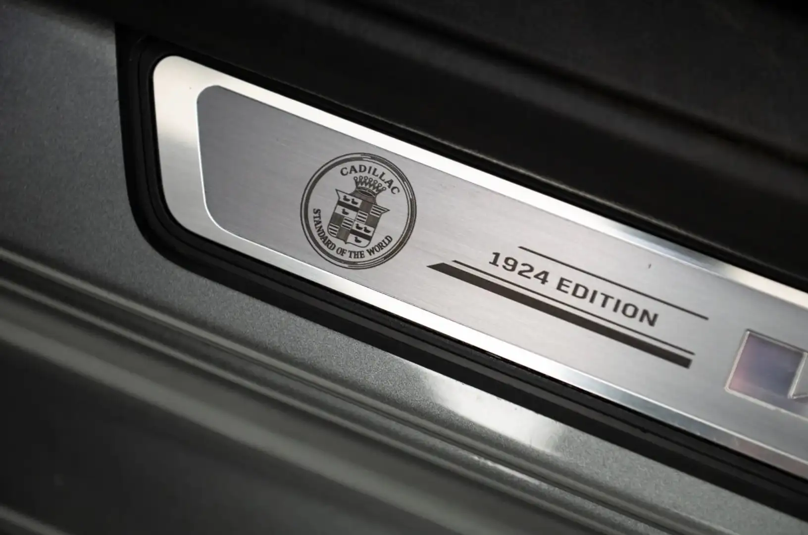 Cadillac CT5 CT5-V Blackwing 120th Anniversary Edition Grau - 2