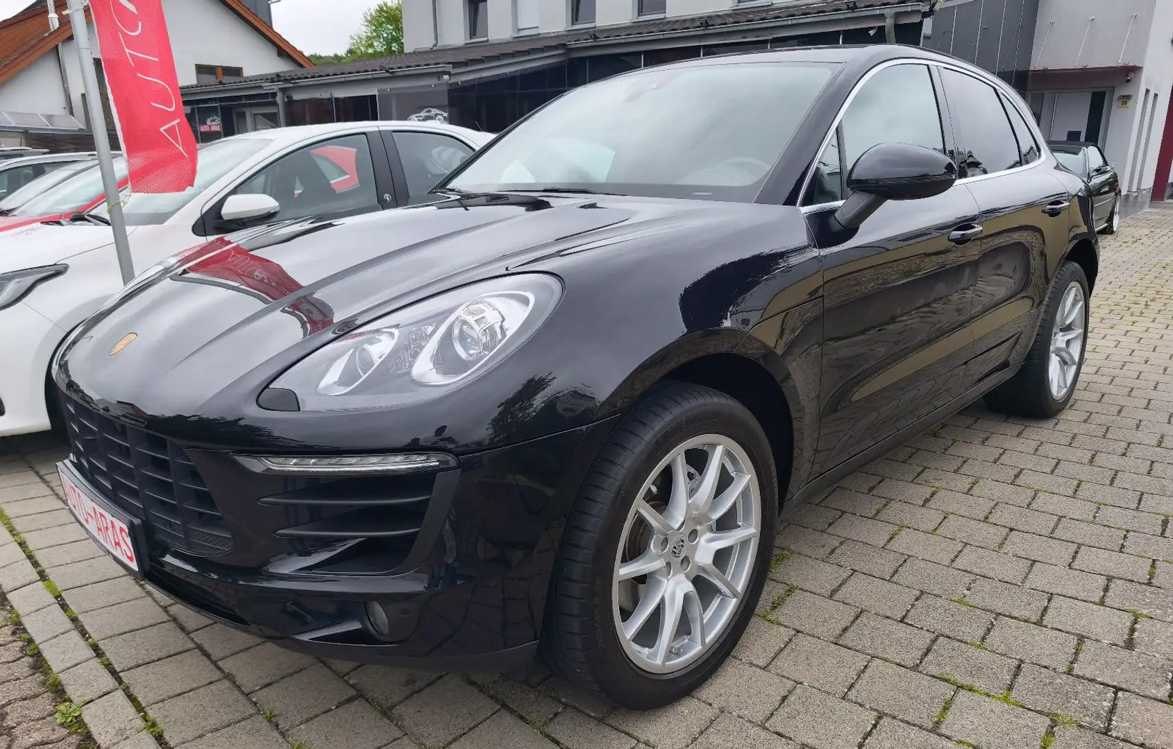 Porsche Macan S Diesel Schwarz - 2