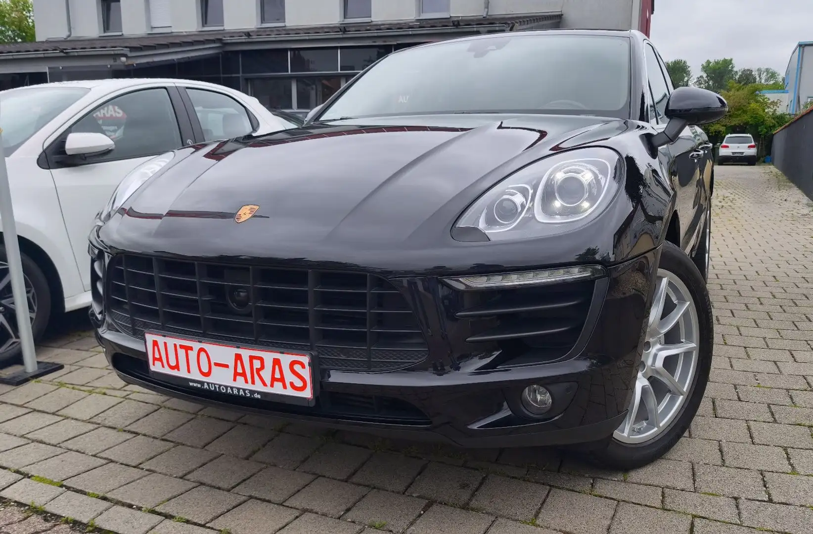 Porsche Macan S Diesel Schwarz - 1