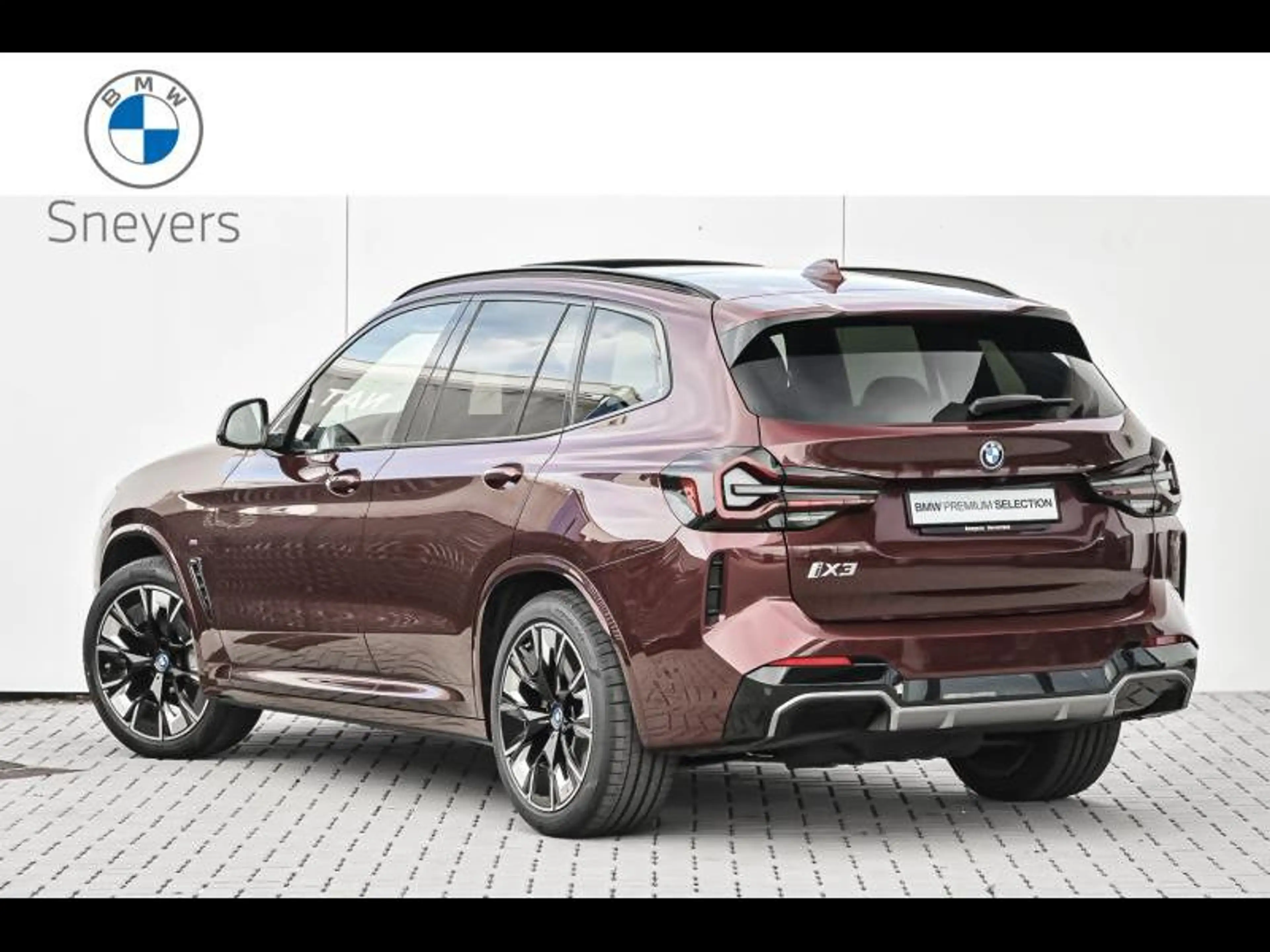BMW iX3 Impressive — photo 5