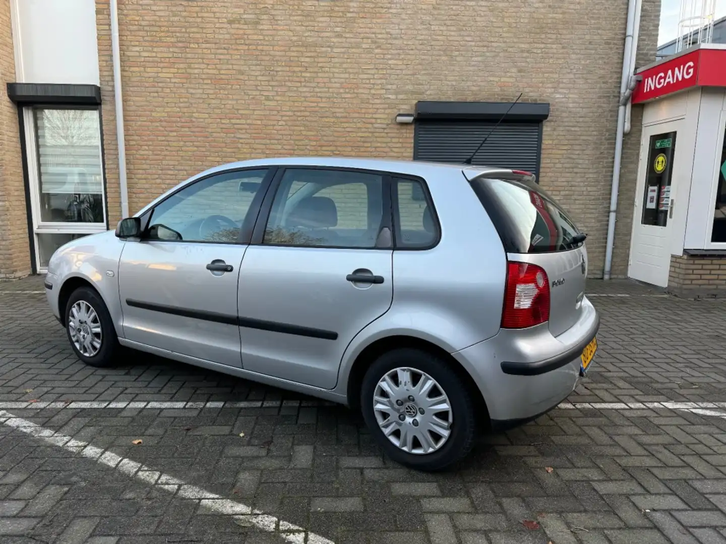 Volkswagen Polo 1.4 5drs - LPG 3 - super zuinig rijden! Grijs - 2