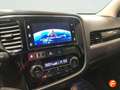 Mitsubishi Outlander 2.4 PHEV Motion Auto 4WD Blanc - thumbnail 8