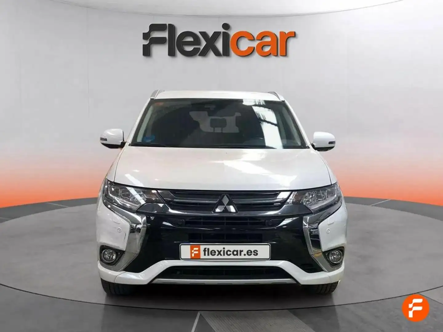 Mitsubishi Outlander 2.4 PHEV Motion Auto 4WD Blanc - 2
