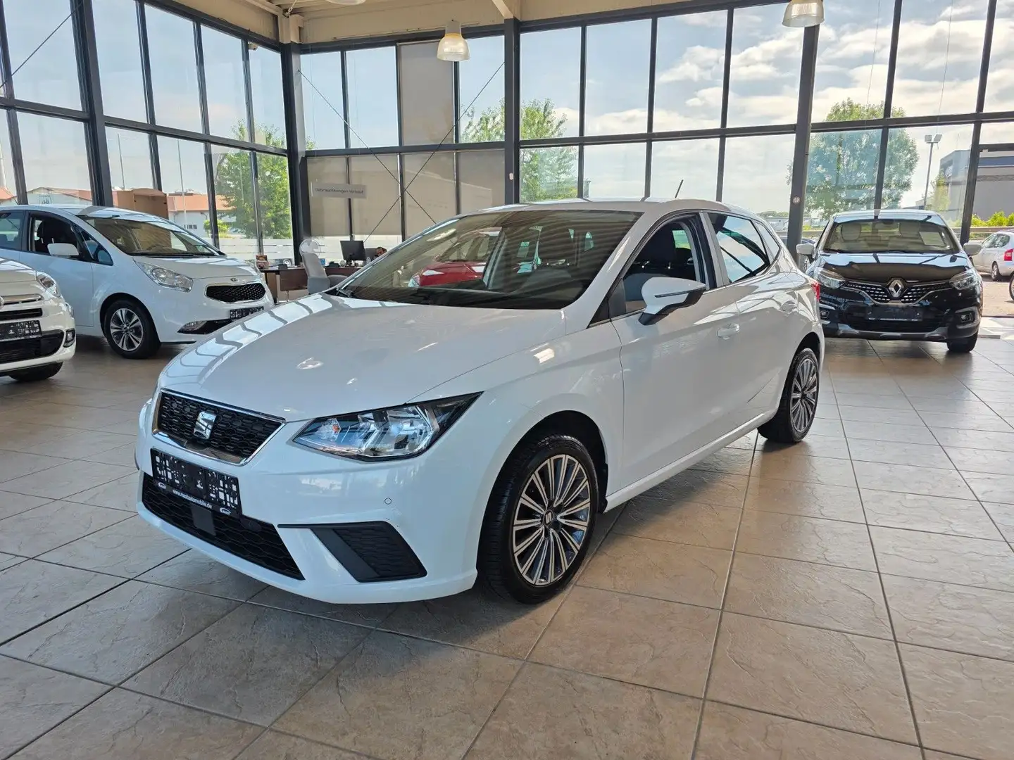 SEAT Ibiza Style Blanc - 1