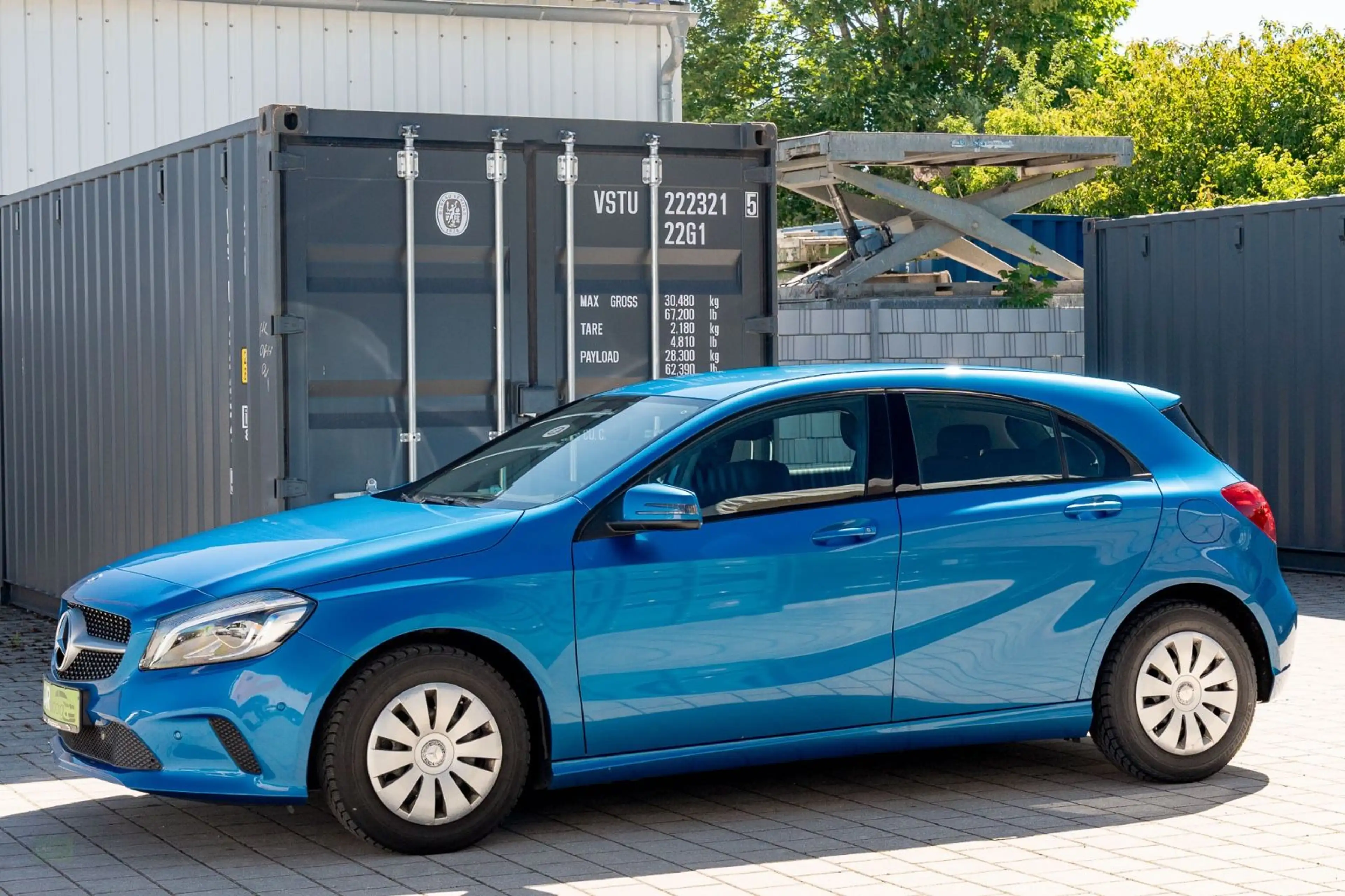 Mercedes-Benz A 180 w176 A180*led*parkpilot*pdc*tempomat*mopf — photo 4