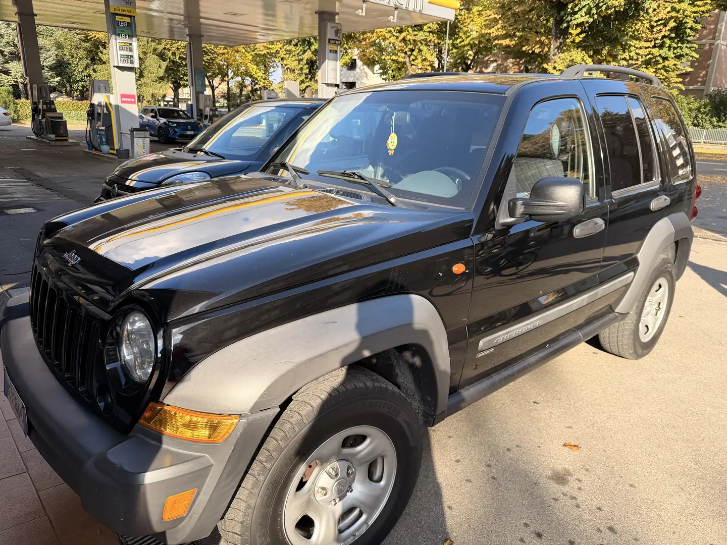 Jeep Cherokee 5p 2.5 td Classic - 1