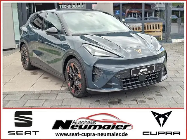 CUPRA Raval