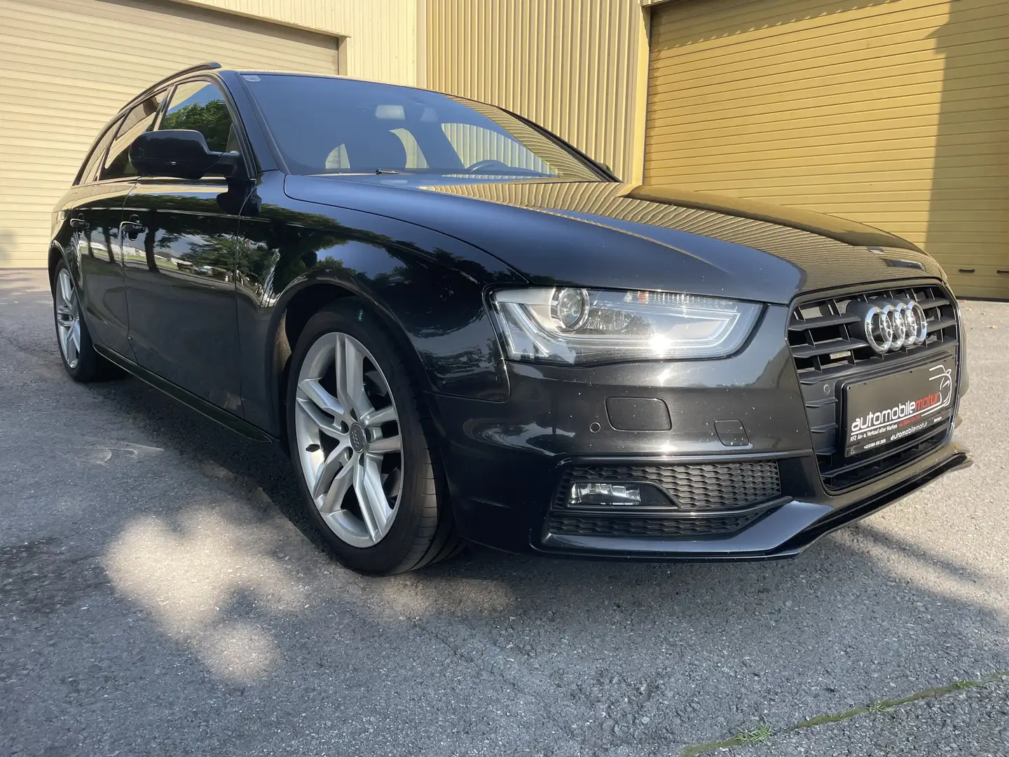Audi A4 Avant 2,0 TDI quattro Sport S-tronic Schwarz - 2