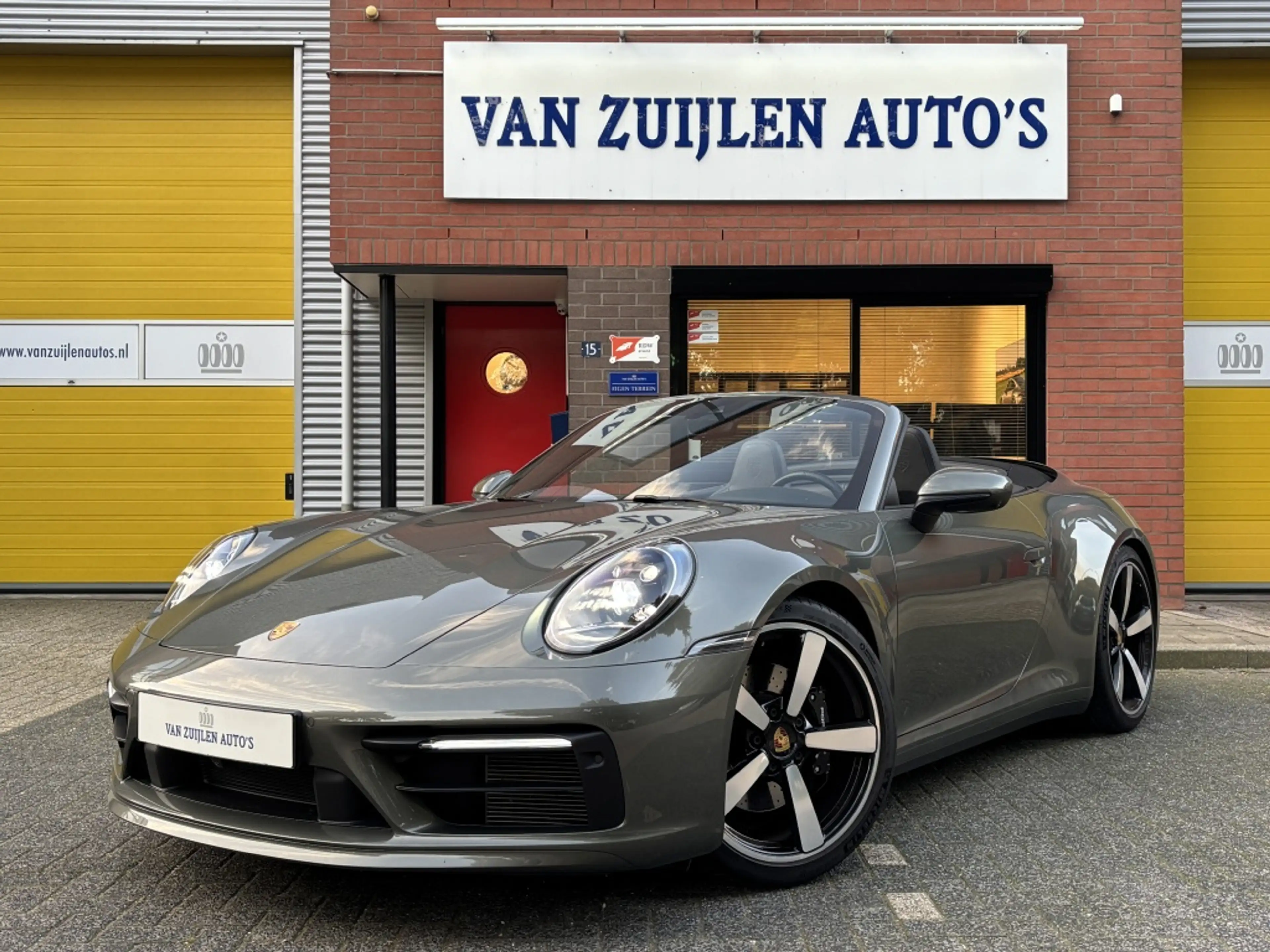Porsche 992 Cabrio 3.0 Carrera 4S PDK 450pk BOSE Sportuitlaat