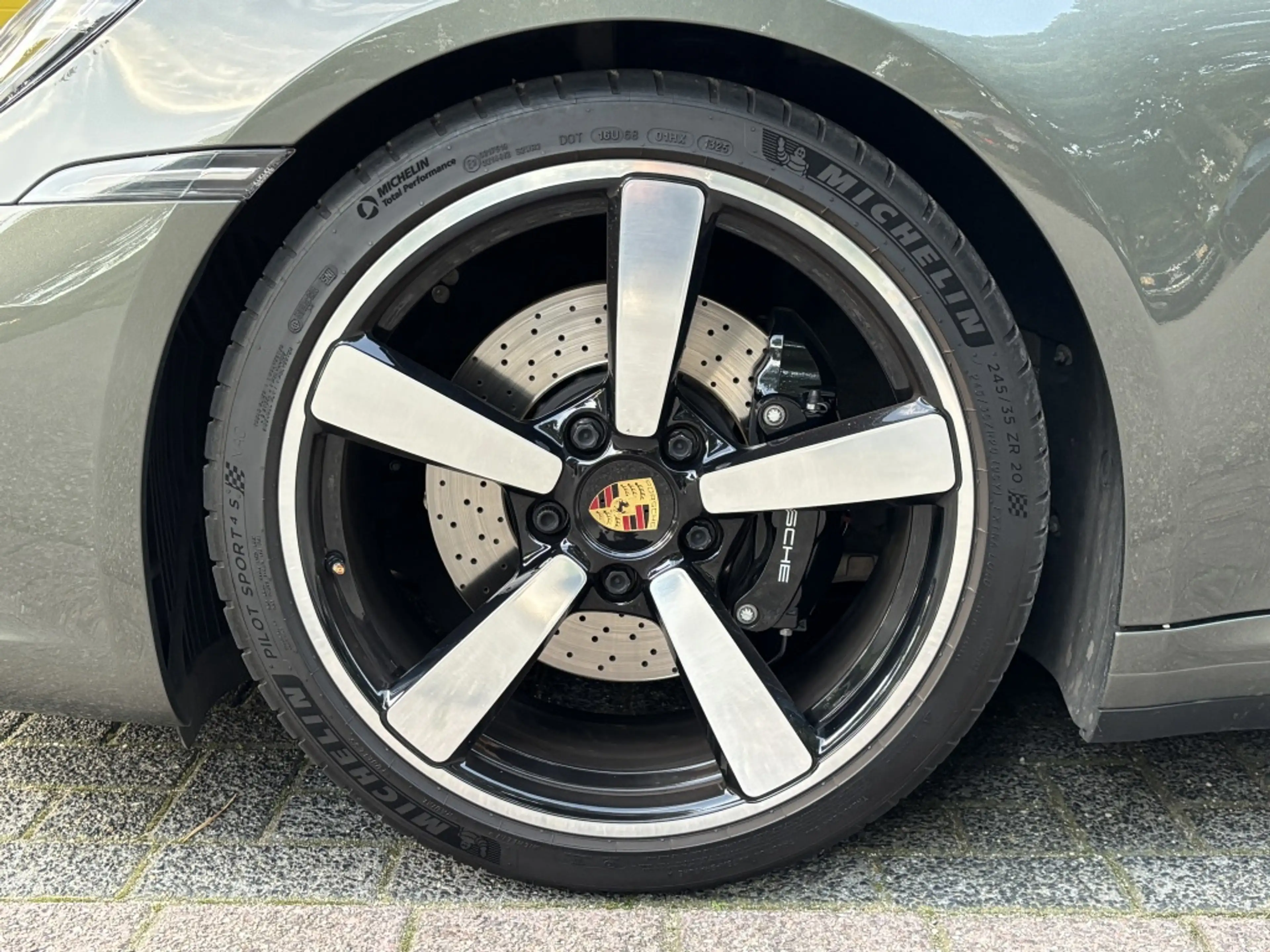 Porsche 992 Cabrio 3.0 Carrera 4S PDK 450pk BOSE Sportuitlaat — photo 11