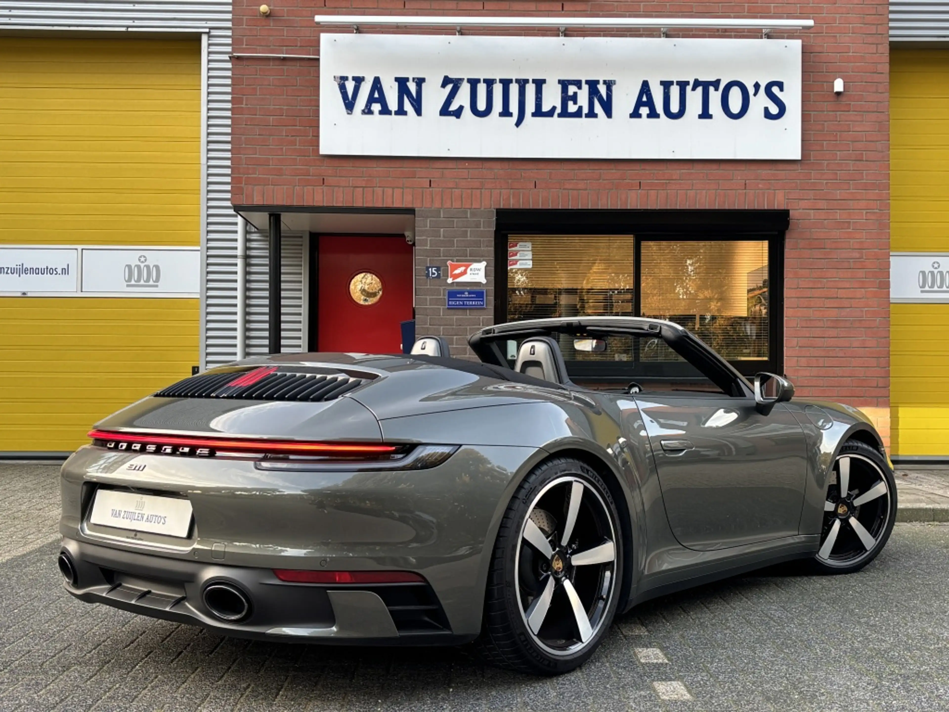 Porsche 992 Cabrio 3.0 Carrera 4S PDK 450pk BOSE Sportuitlaat — photo 2