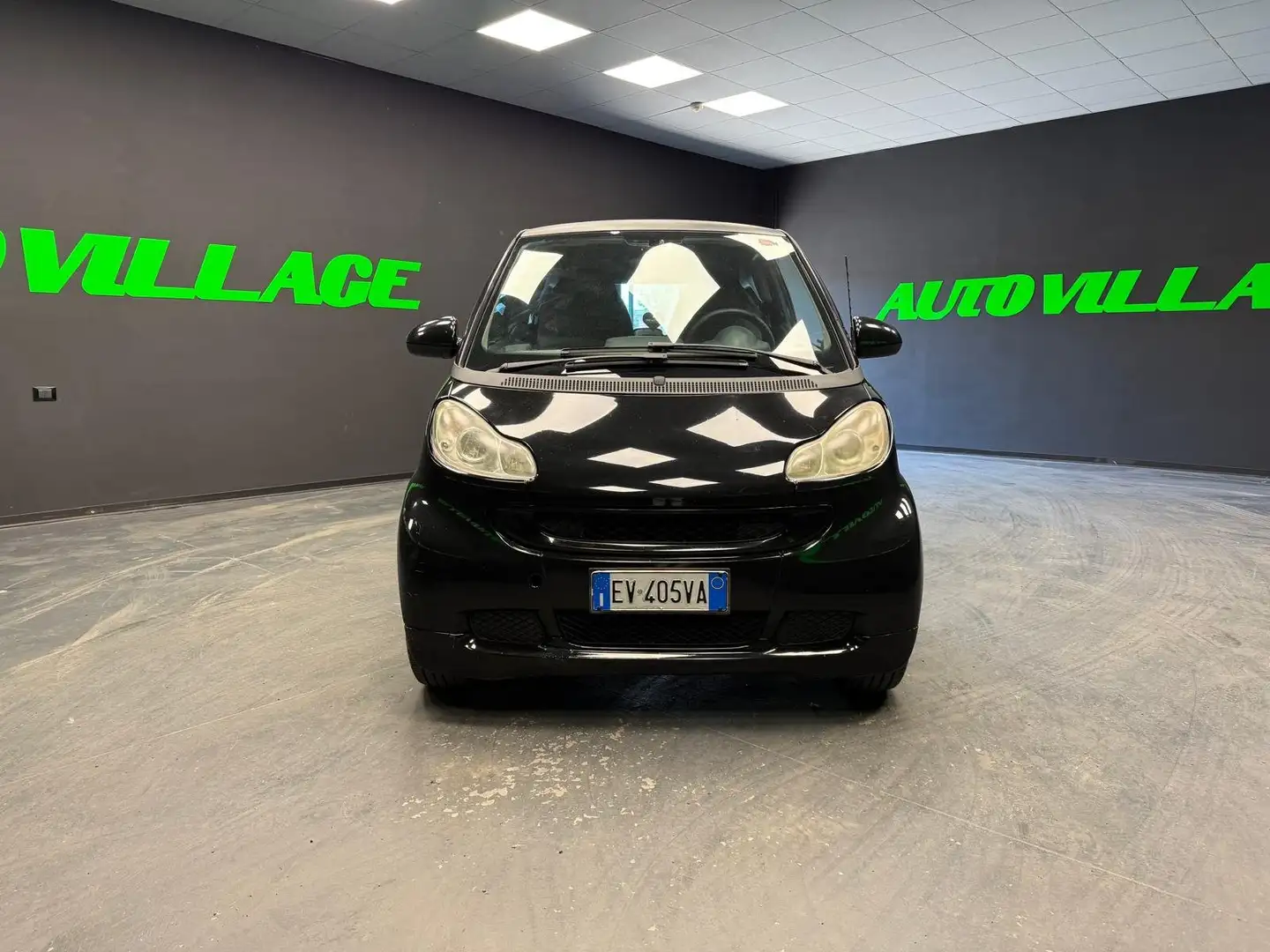 smart forTwo 1.0 mhd Pure 61cv FL Czarny - 2