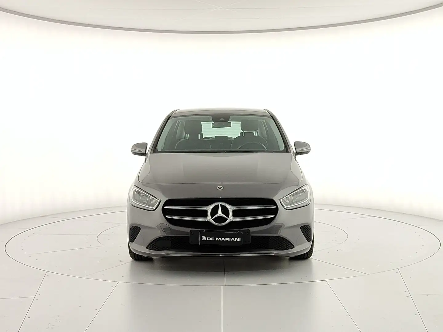 Mercedes-Benz B 180 d Sport auto 116cv (Br) Gris - 2