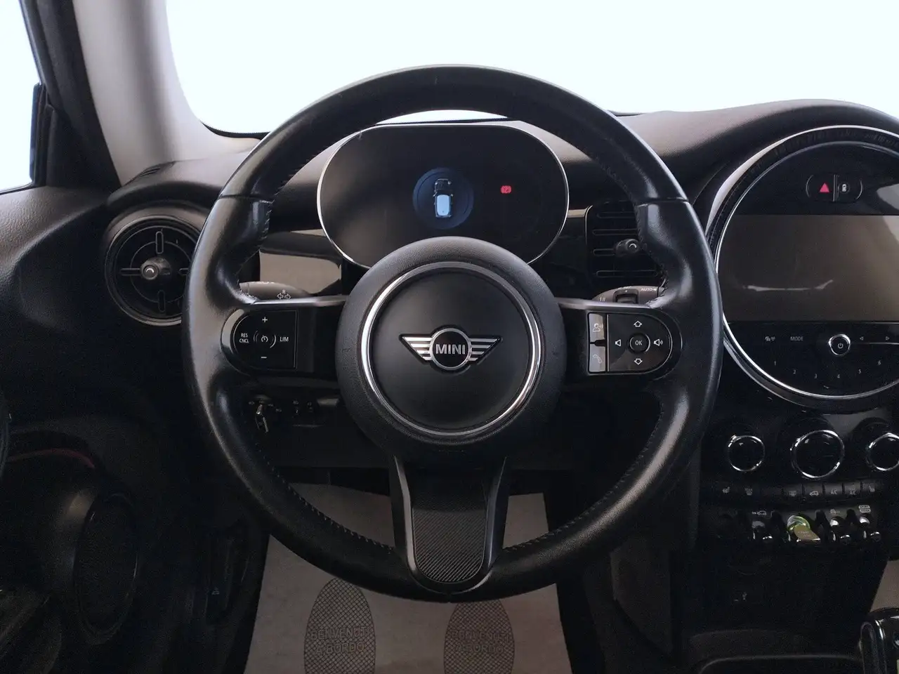 MINI Cooper Full Electric 3p Classic NEOPATENTATI, миниатюра 19