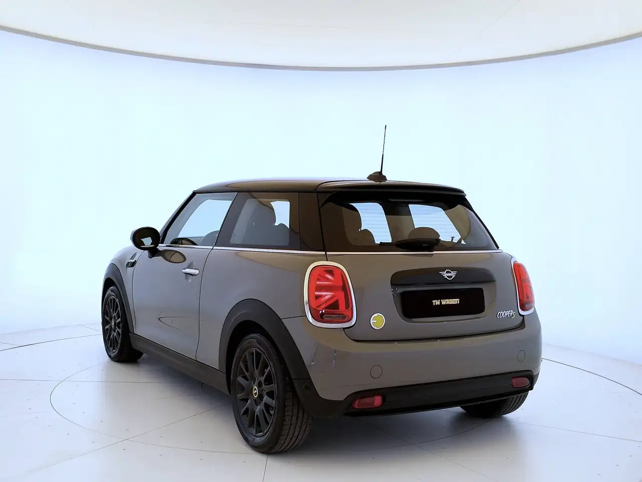 MINI Cooper Full Electric 3p Classic NEOPATENTATI, миниатюра 8