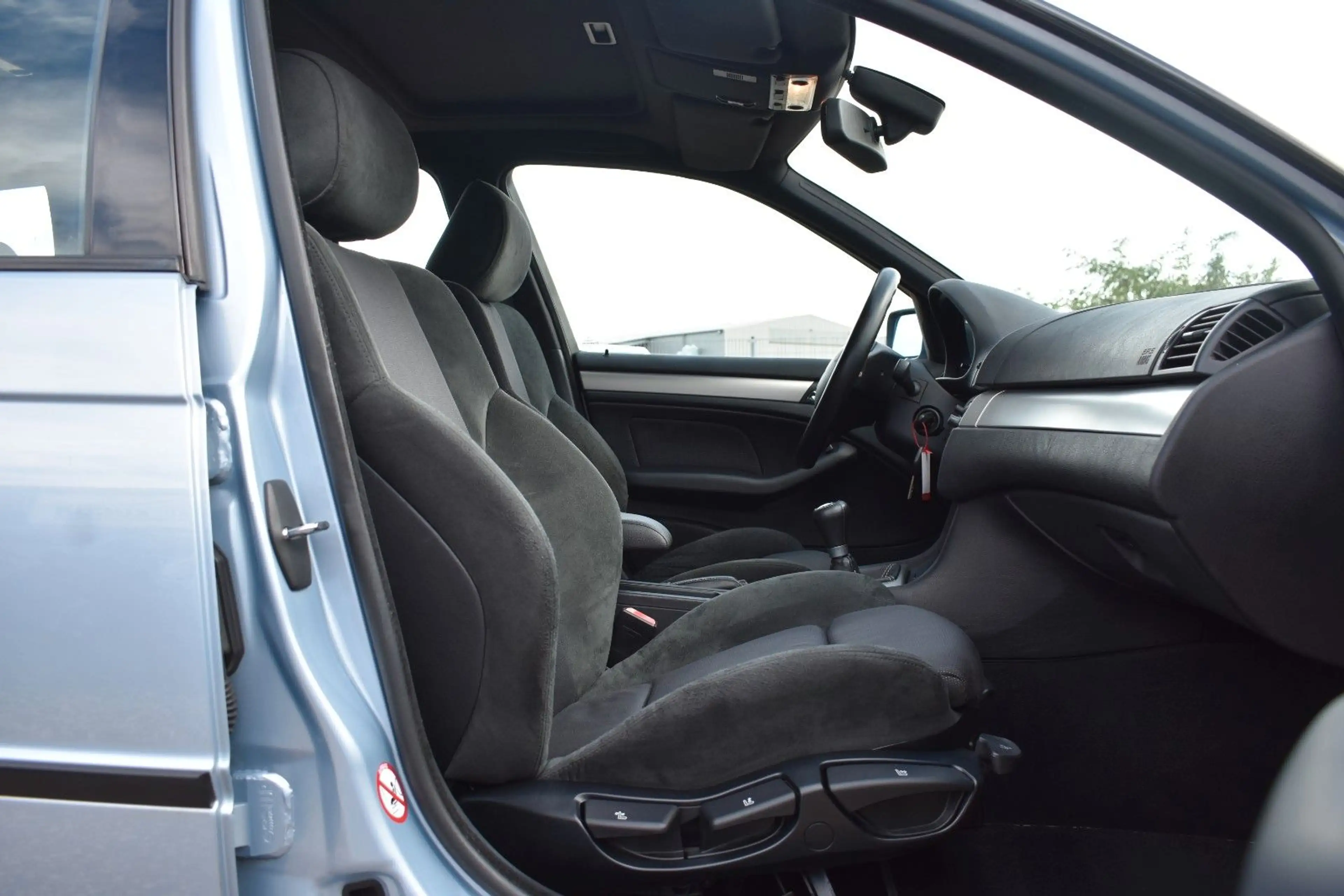 BMW 320 d touring Edition 33/M Paket/SHZ/KLIMA/SHADOW — photo 14