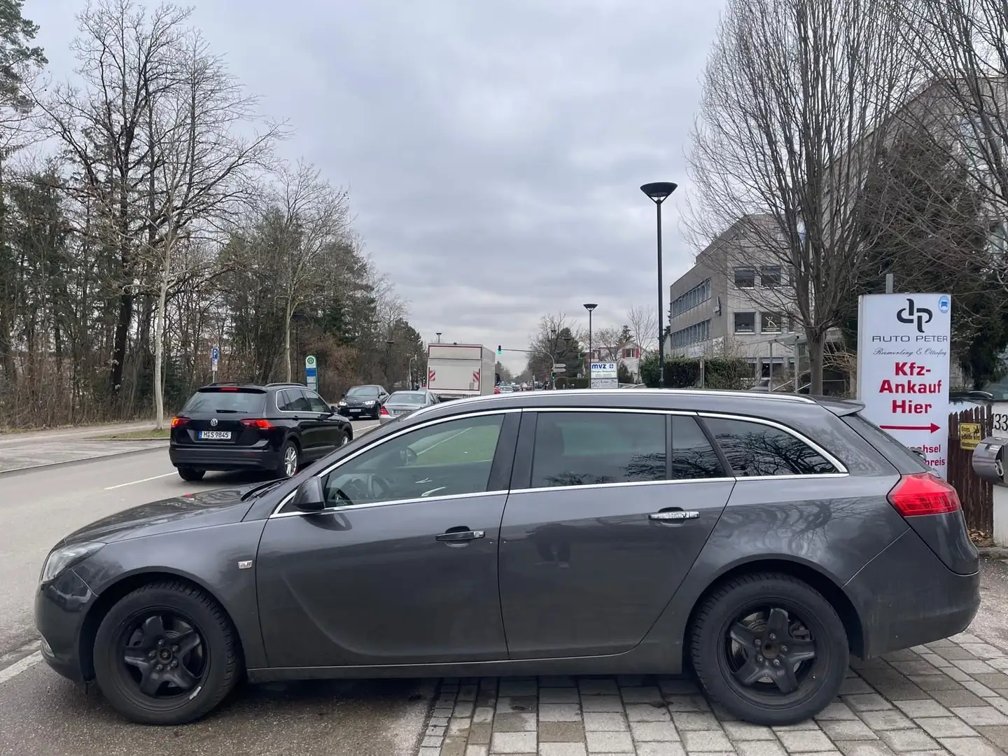 Opel Insignia A Sports Tourer Innovation Gris - 2