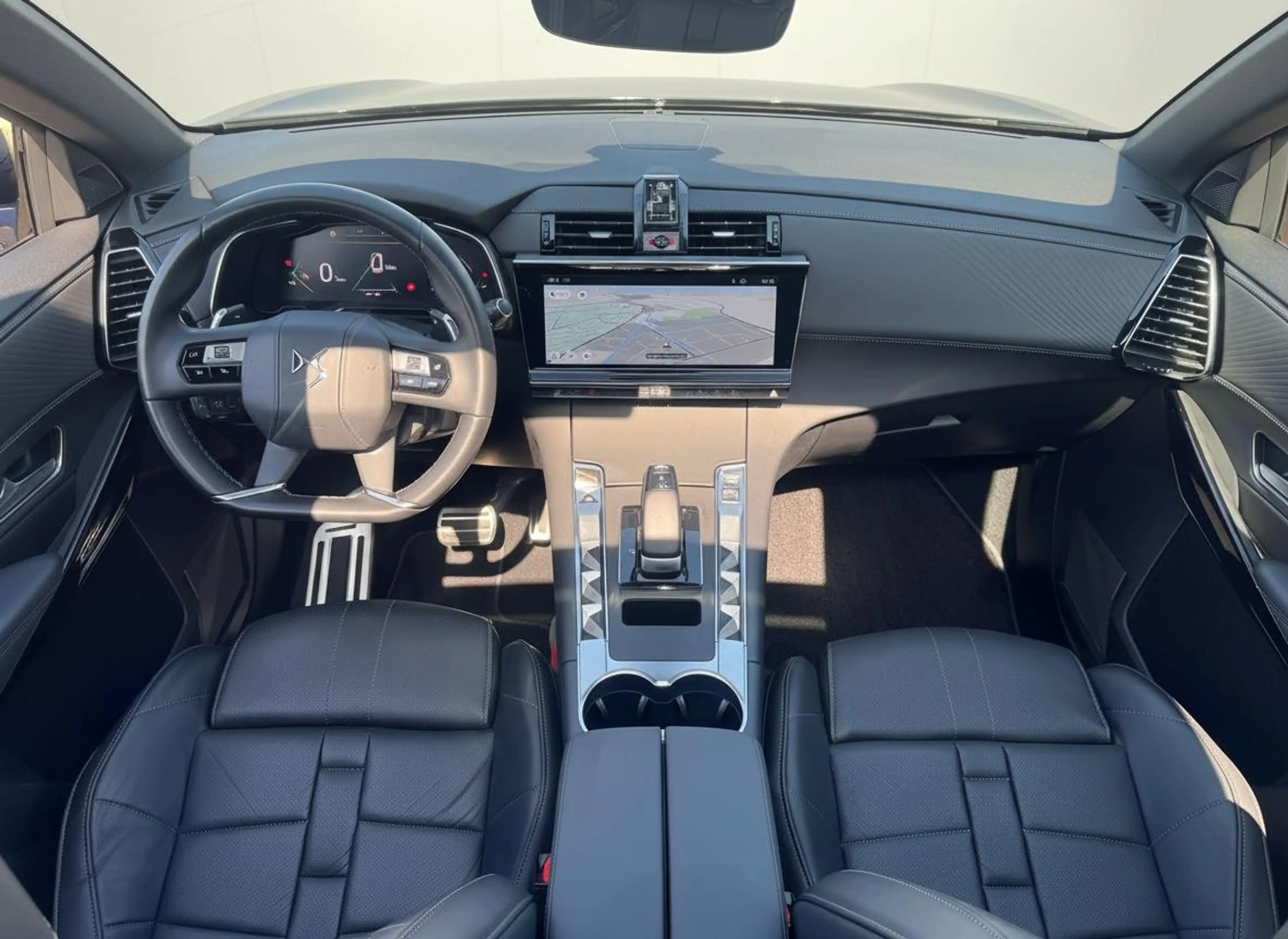 DS Automobiles DS 7 E-Tense 300 4x4 Performance Line — photo 6