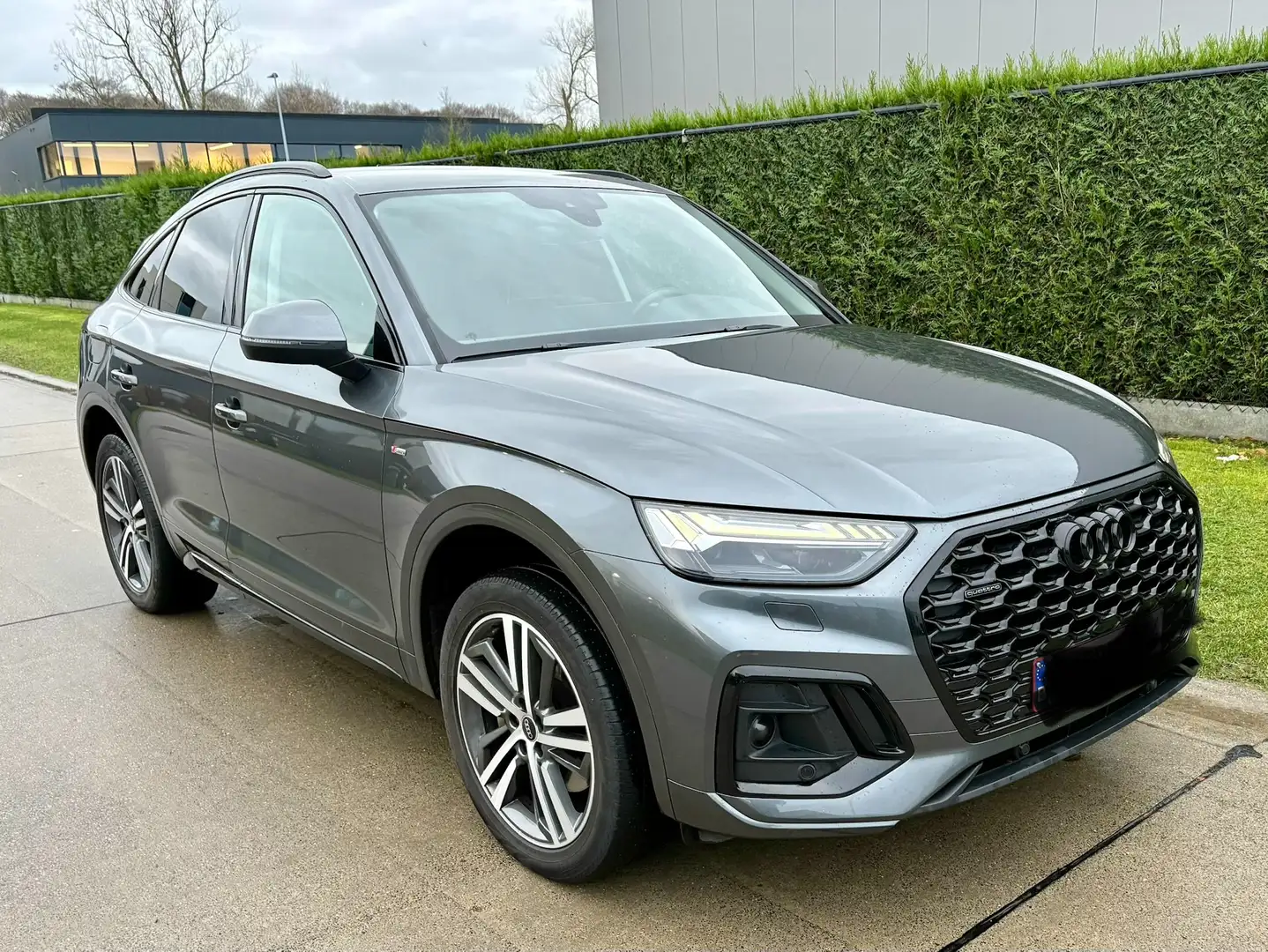 Audi Q5 TFSIe Sportback Quattro S tronic S line business Gris - 1