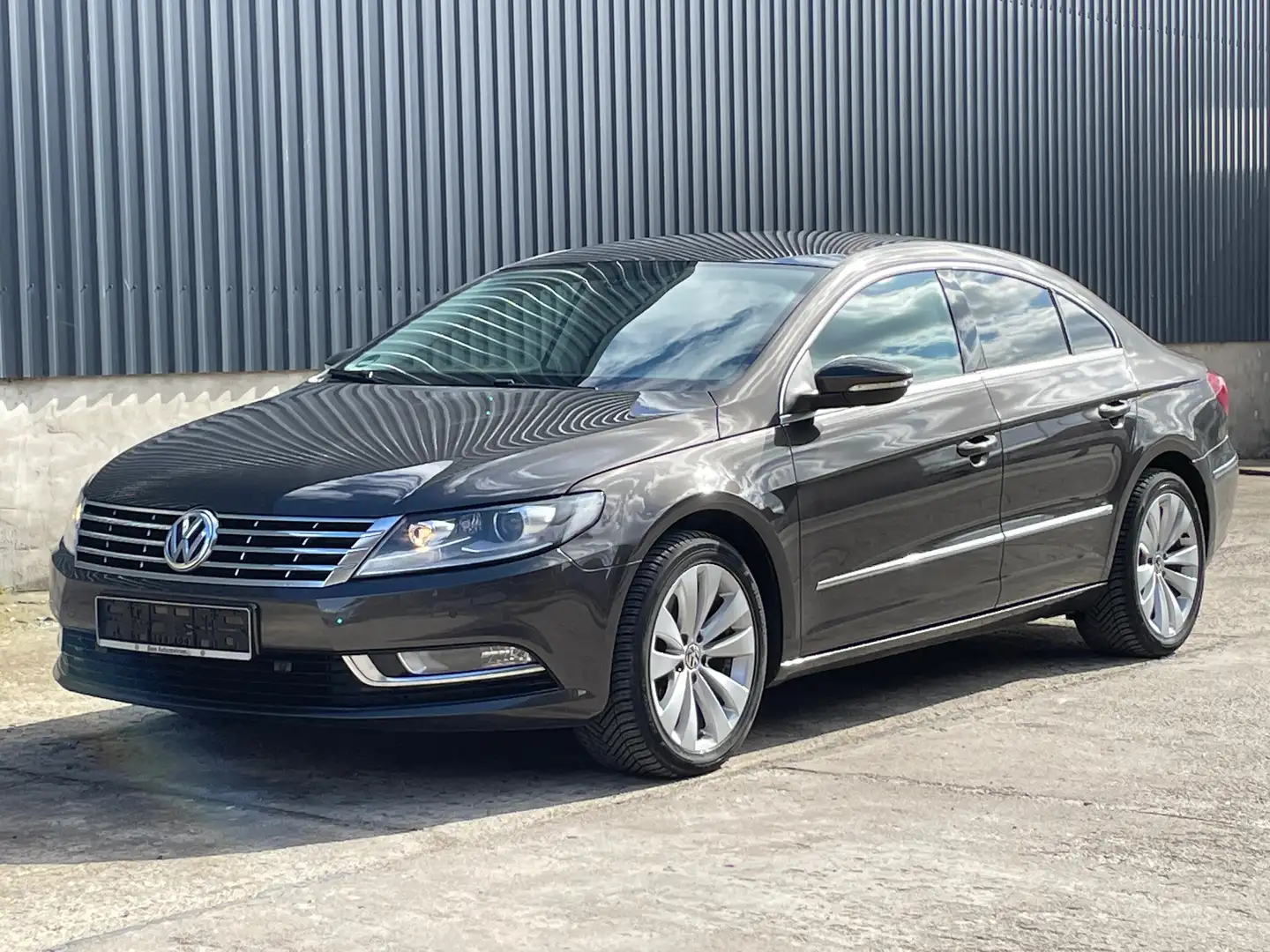 Volkswagen CC Basis BMT Hnědá - 2