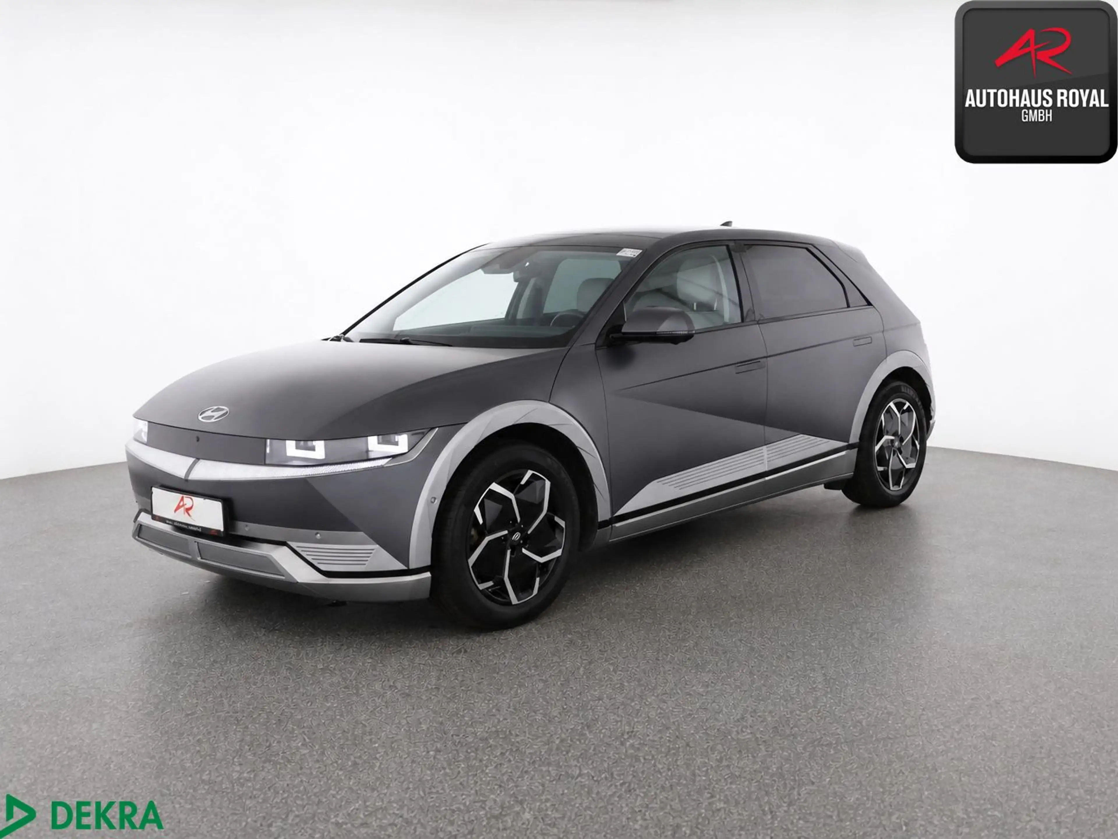Hyundai IONIQ 5 Uniq ELEKTRO 77,4 kWh 4WD PANO,WÄPU,HUD