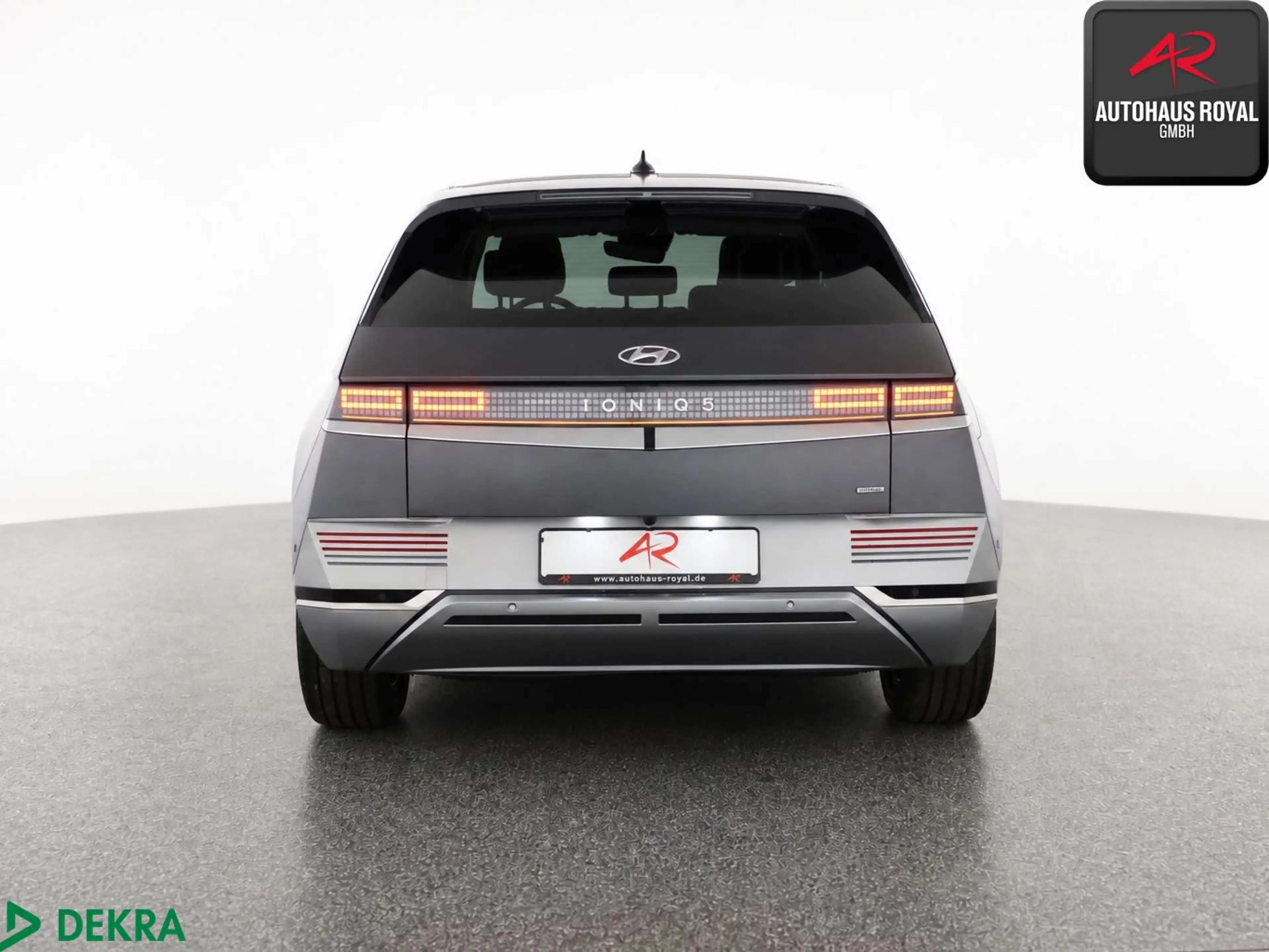 Hyundai IONIQ 5 Uniq ELEKTRO 77,4 kWh 4WD PANO,WÄPU,HUD — photo 4