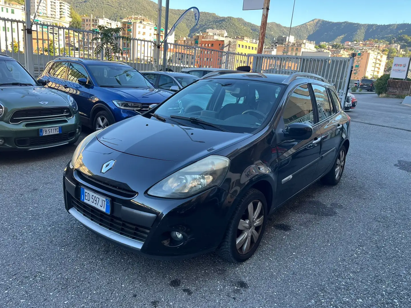 Renault Clio Sportour 1.5 dci 105cv Noir - 1