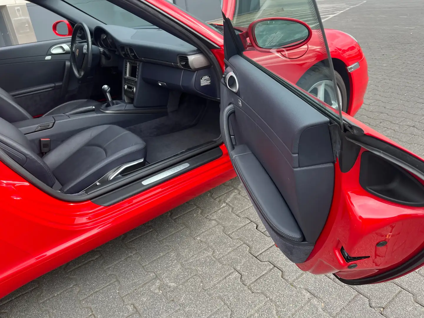 Porsche 997 Carrera 25634 km 6-Gang deutsch Scheckh., Rot - 2
