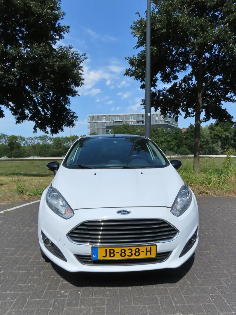 Ford Fiesta 1.0 Start-Stop Ambiente - 2