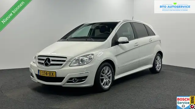 Mercedes-Benz B 200 TREKHAAK SCHUIF/OPENDAK LM AIRCO.