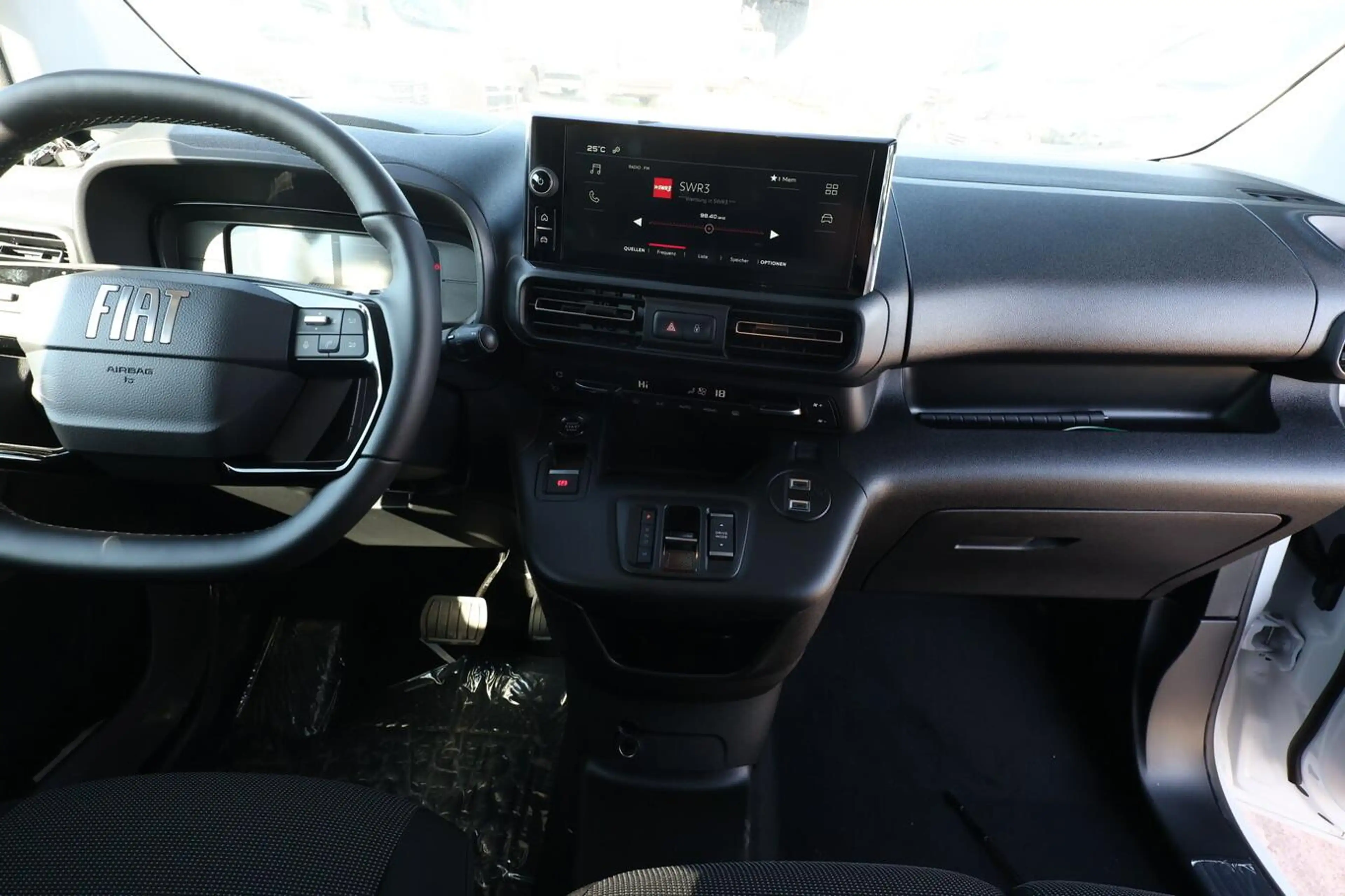 Fiat Doblo Kasten L2 AT8 2xSchiebe SHZ Kam MagicCarg 96 kW... — photo 7