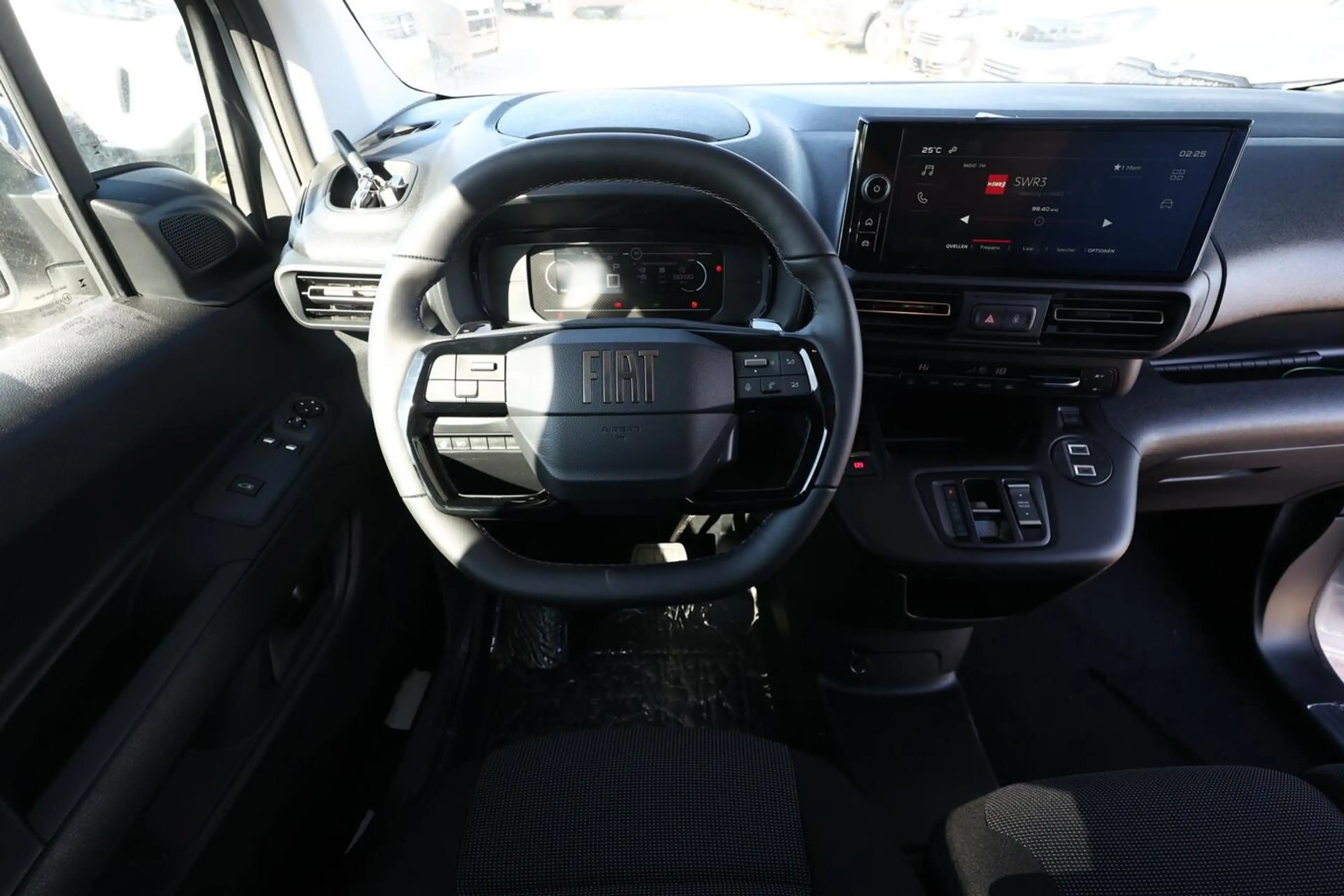 Fiat Doblo Kasten L2 AT8 2xSchiebe SHZ Kam MagicCarg 96 kW... — photo 6