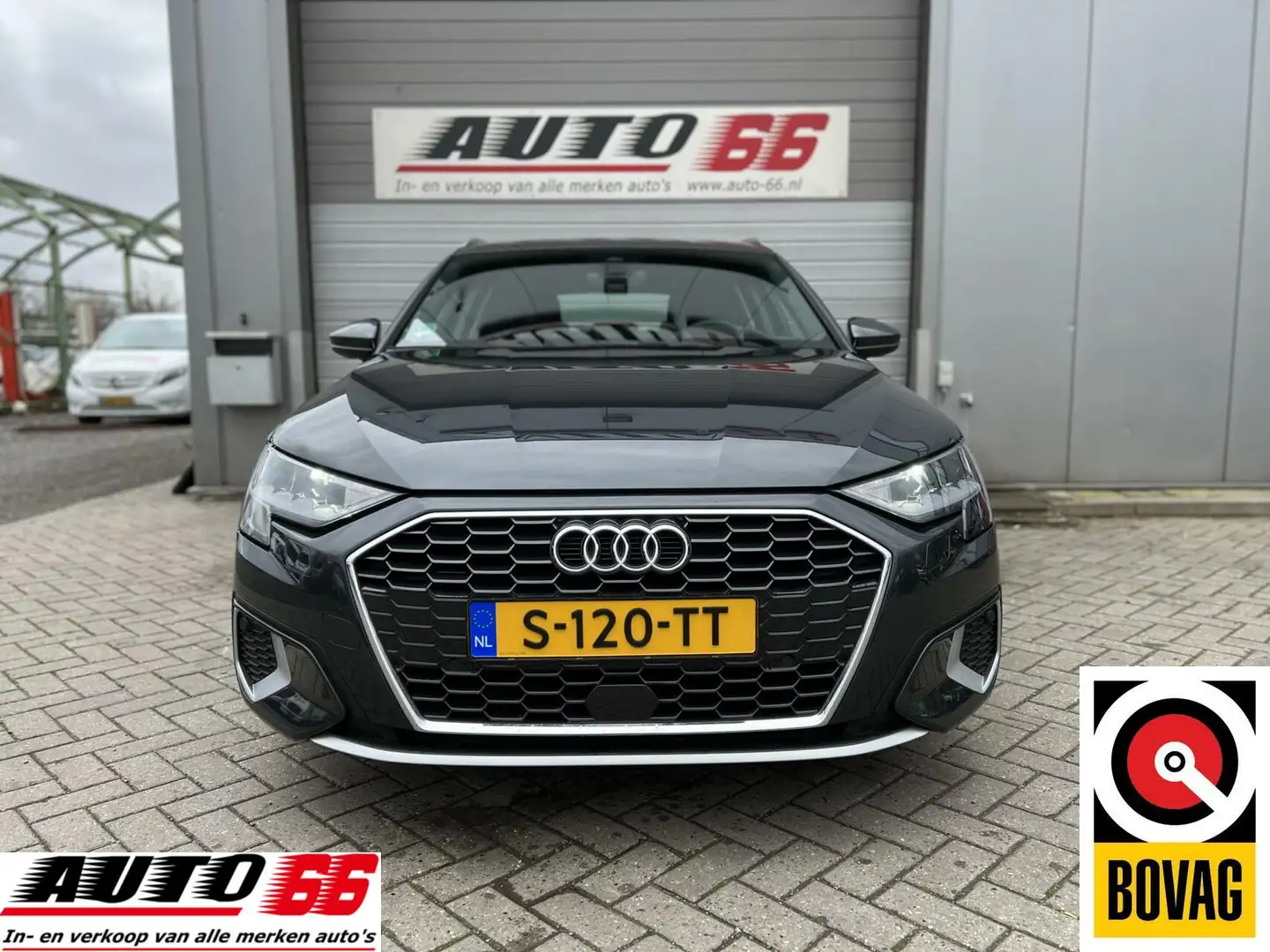 Audi A3 Sportback 30 TFSI S edition Virtual, Acc, Led, Nav Zilver - 2