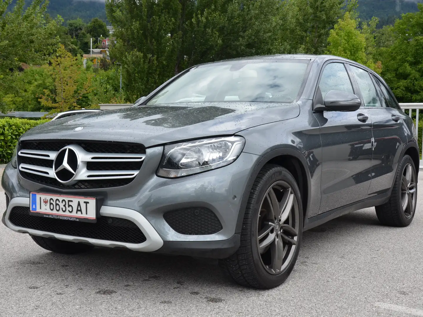 Mercedes-Benz GLC 220 GLC 220d 4MATIC Aut. Grau - 2