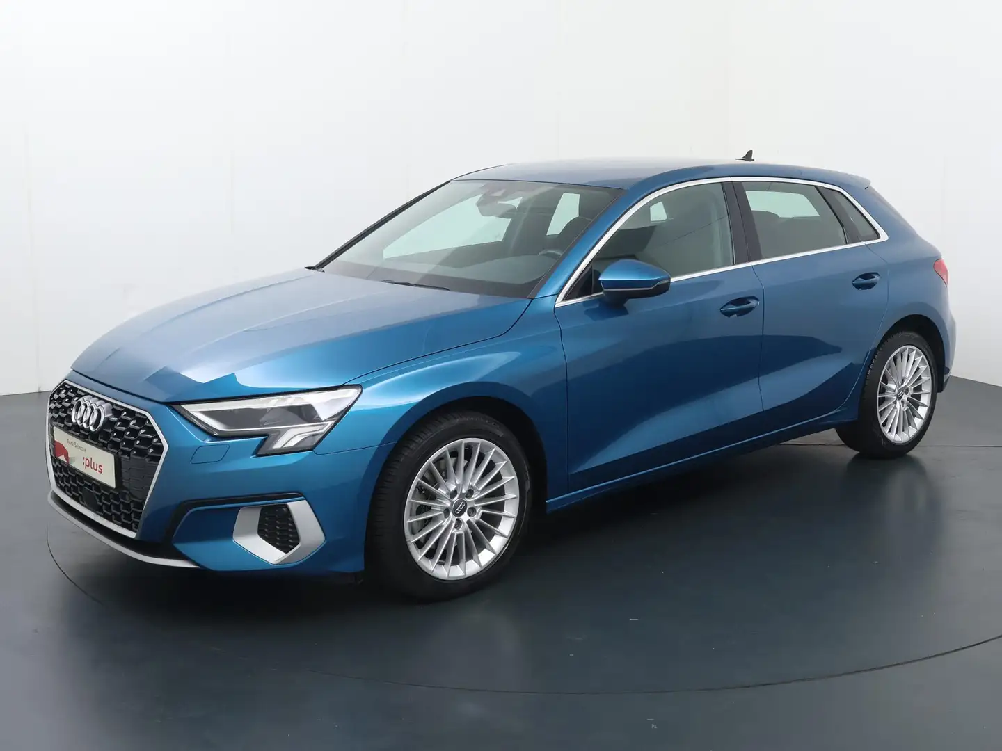 Audi A3 Sportback 35 TFSI Business edition | 150 PK | Auto Blauw - 1