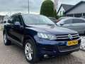 Volkswagen Touareg 3.0 TDI Highline 2011 Panorama Led Xenon Blauw - thumbnail 2