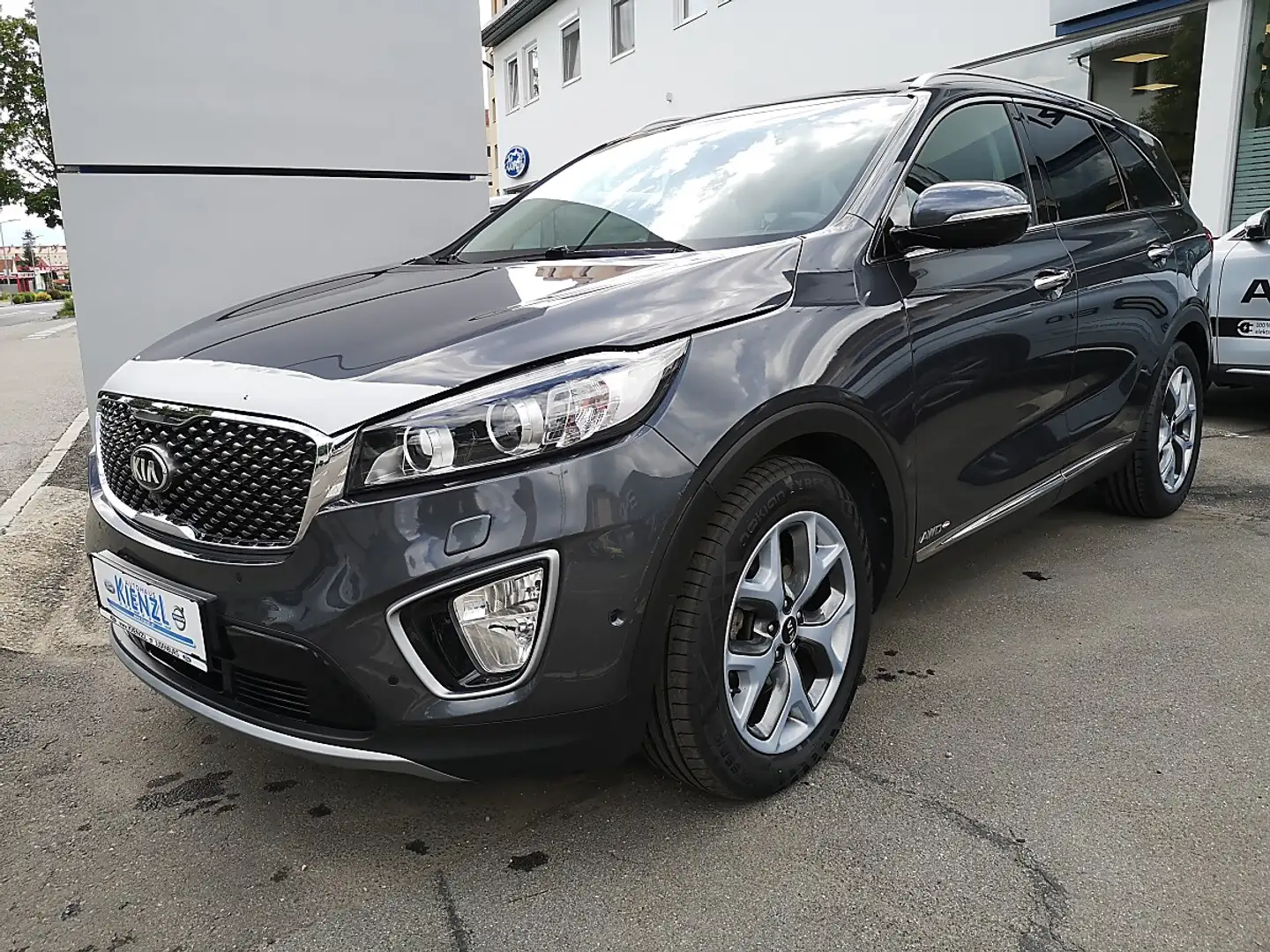 Kia Sorento Platin 4WD Silber - 1