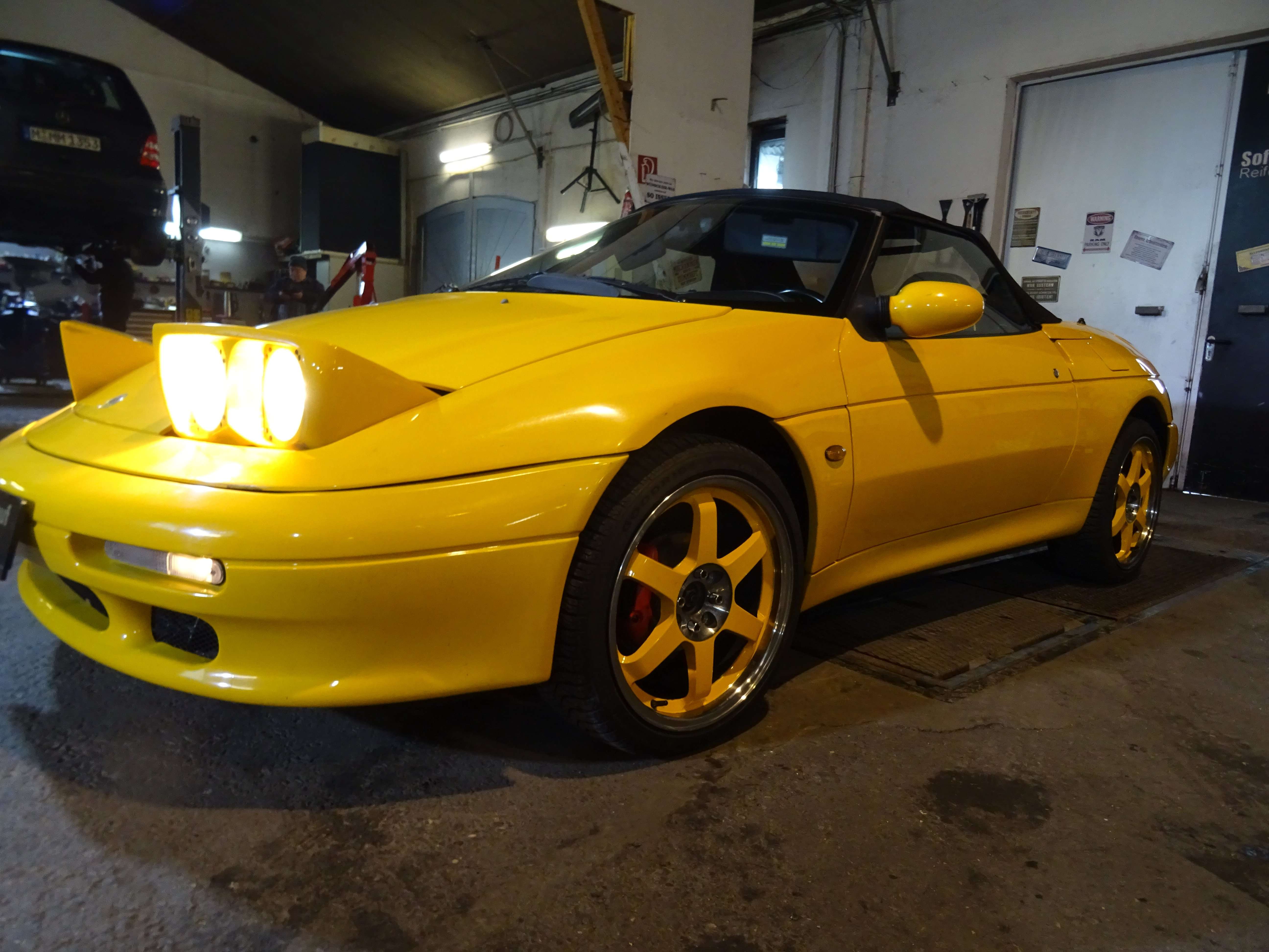 Second hand Kia Elan 1.8 tsd